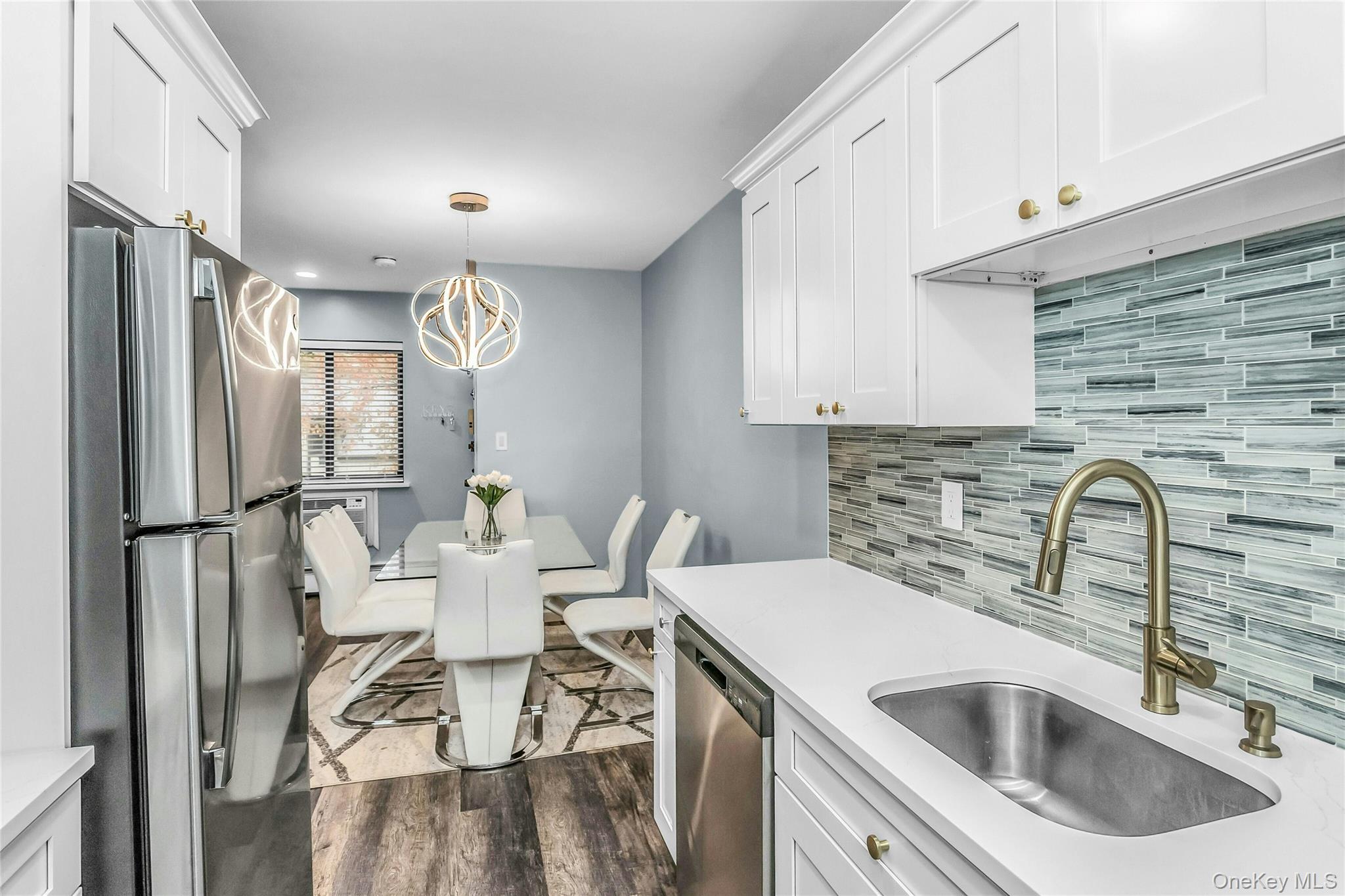 #7 photo, 85 Richmond Boulevard, サフォーク郡 Ronkonkoma , NY 11779