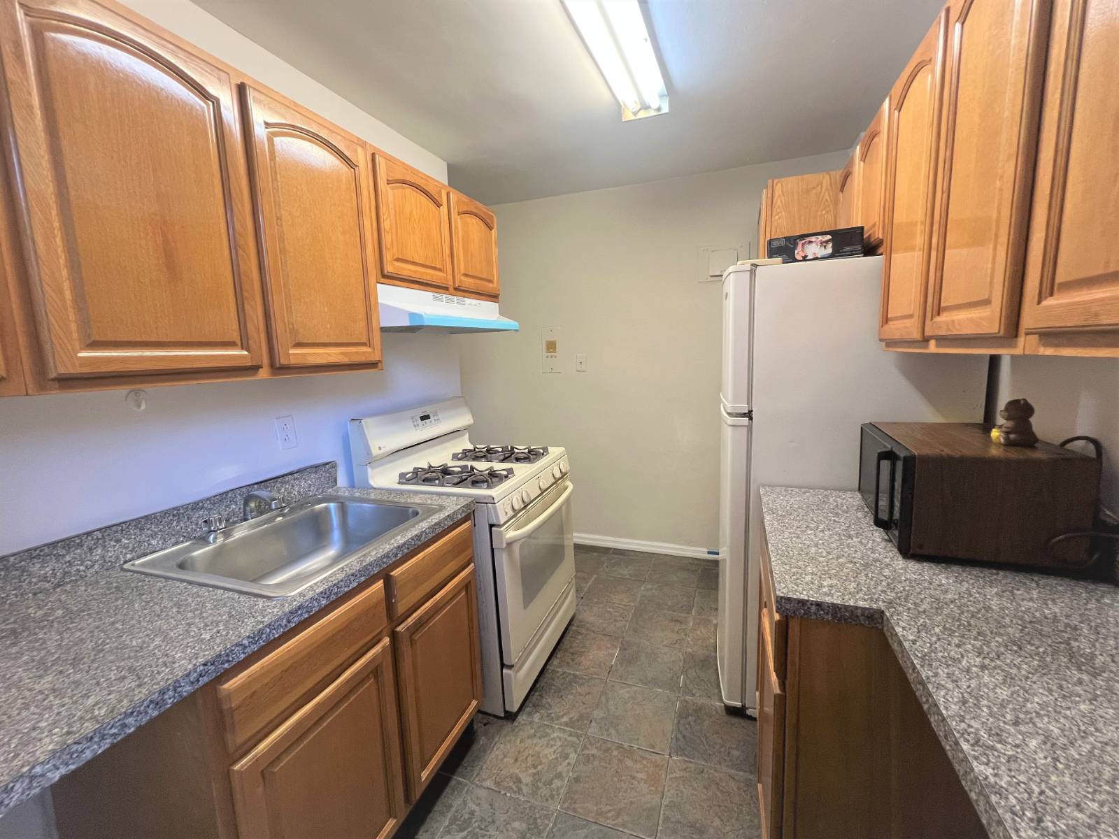 #8 photo, 34-20 Parsons Blvd , #4 C, クイーンズ区 Flushing , NY 11354