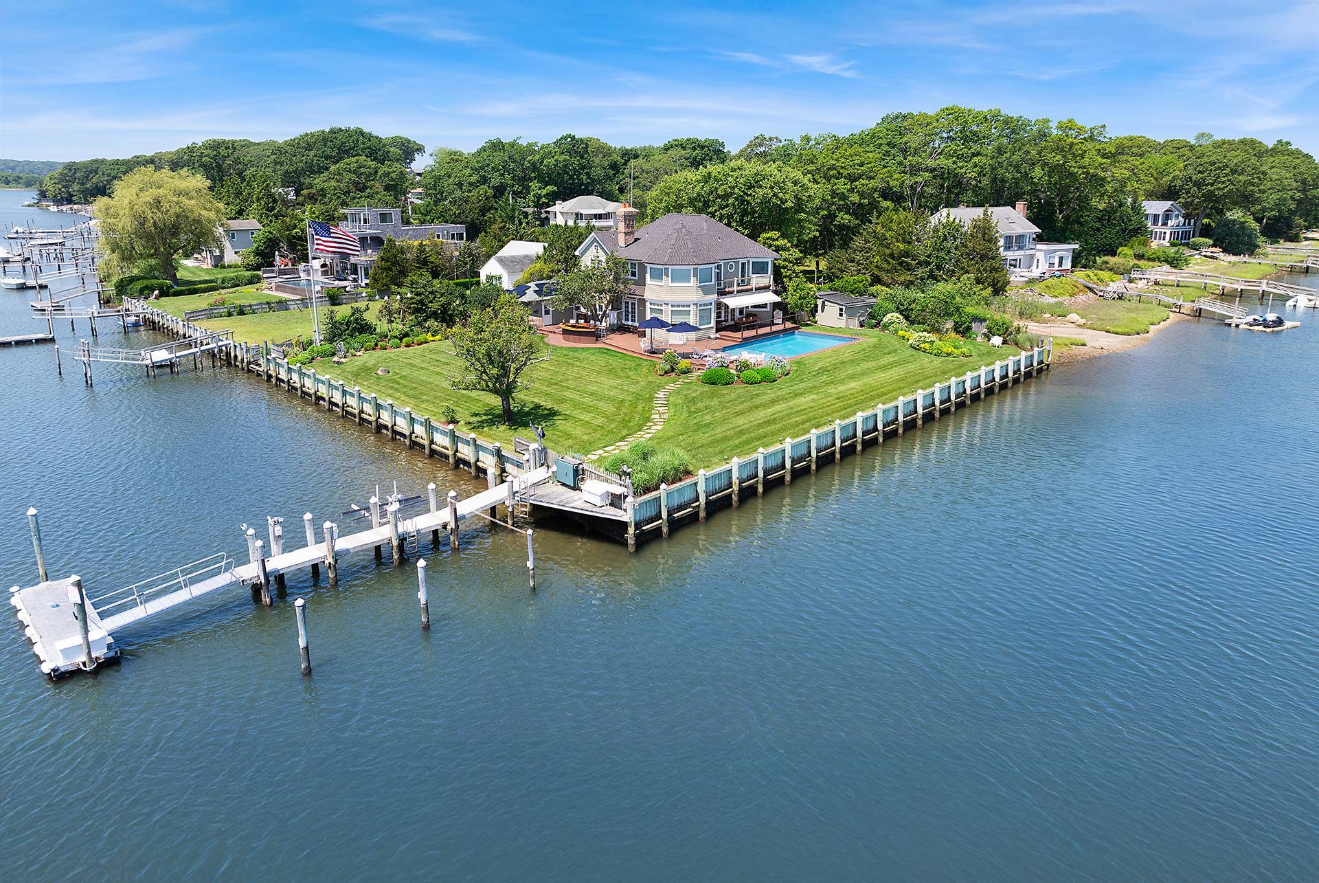 #31 photo, 60 Bay View Drive East, Саффолк ‖ Sag Harbor , NY 11963