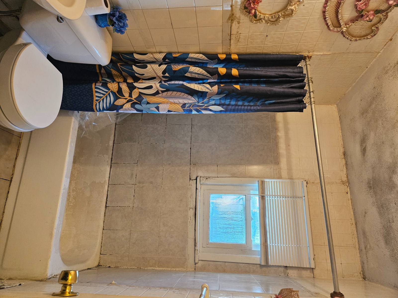 #4 photo, 174 MERRILL ST, Brentwood , NY 11717