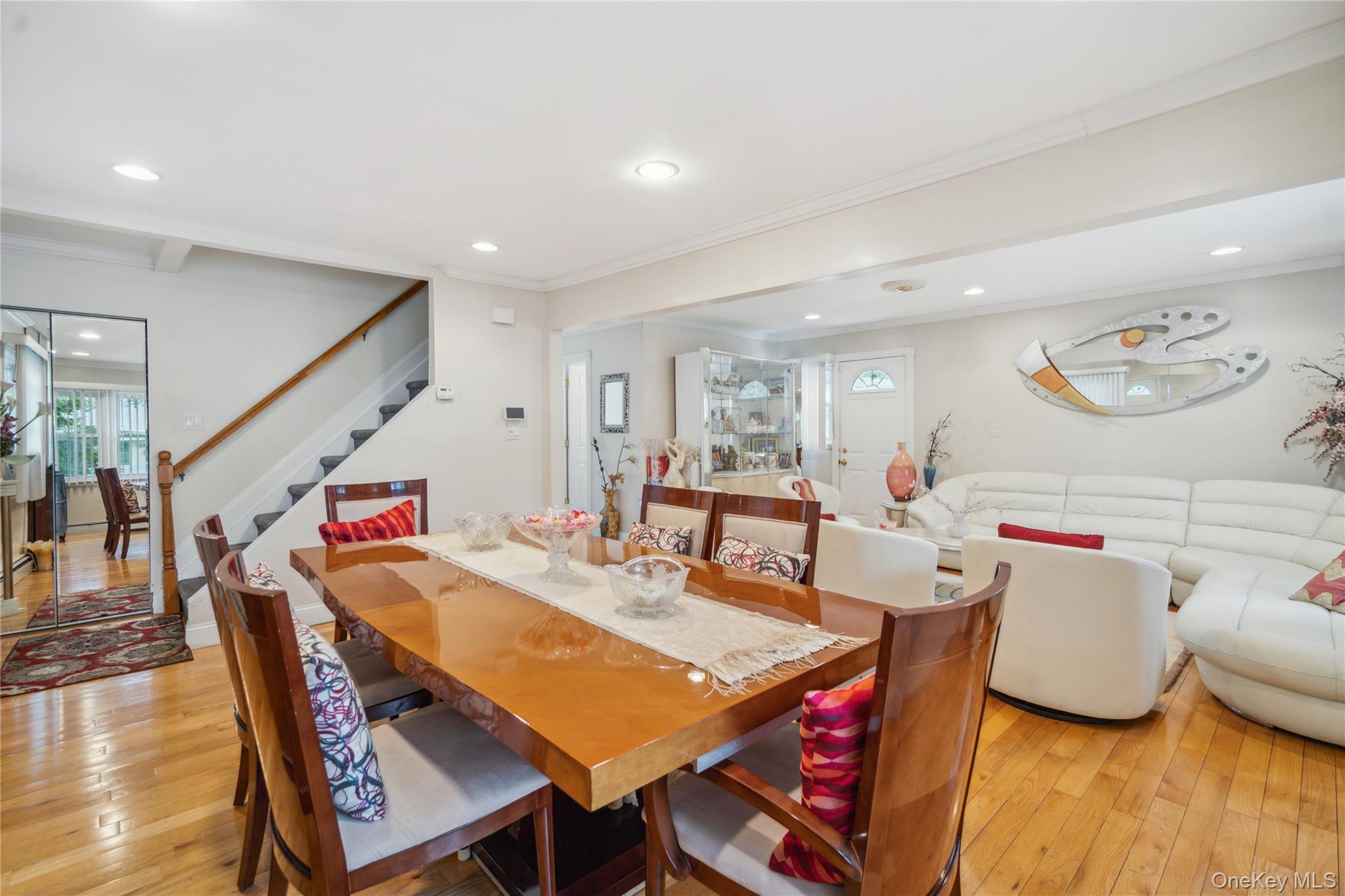 #4 photo, 62 Bretton Road, ナッソー郡 New Hyde Park , NY 11040