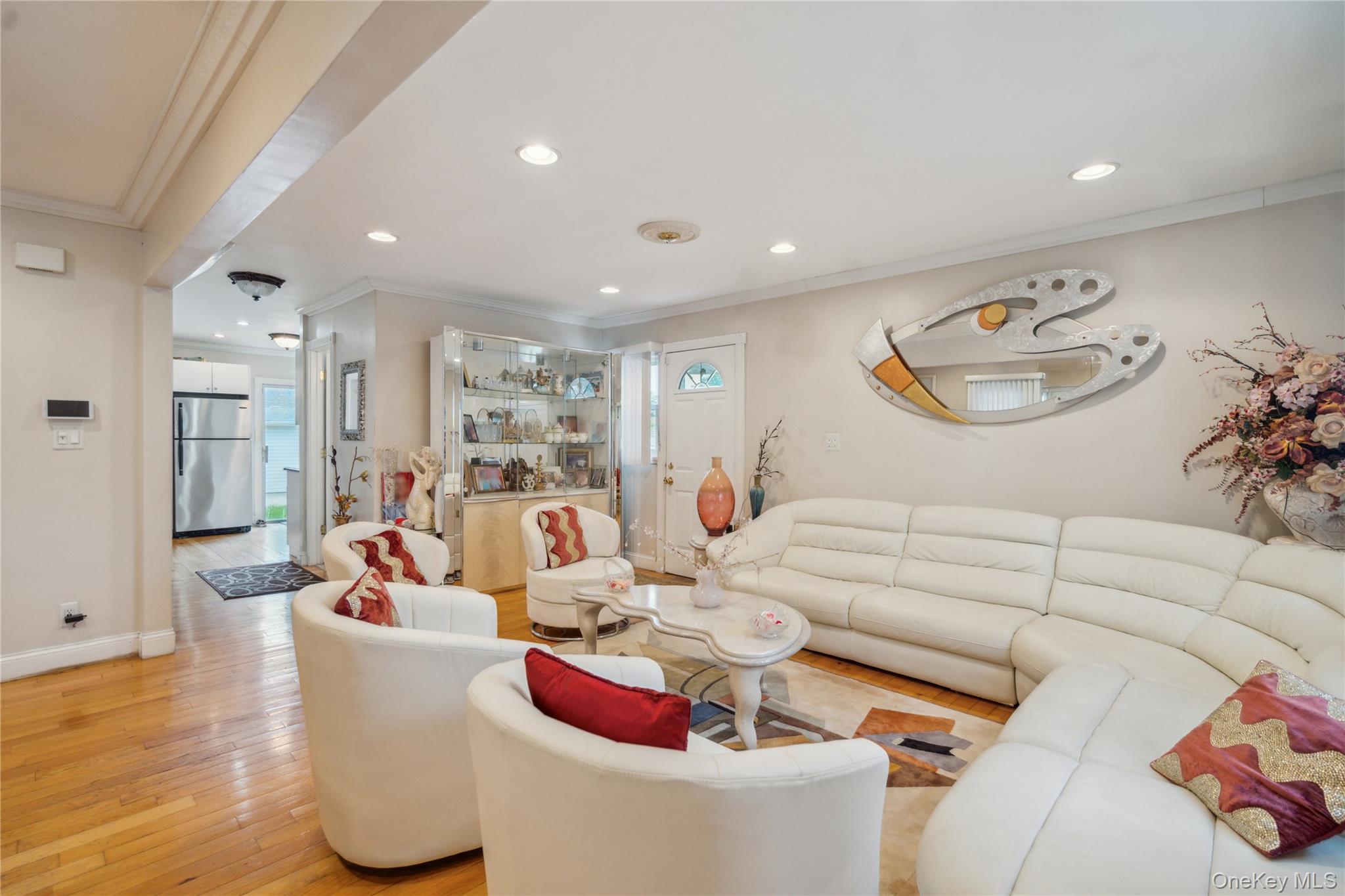 #5 photo, 62 Bretton Road, ナッソー郡 New Hyde Park , NY 11040