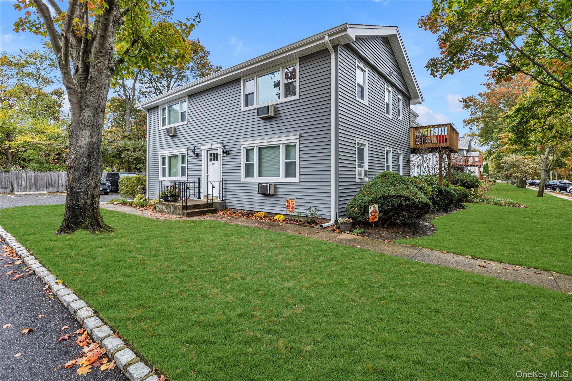 #12 photo, 109 Cardinal Lane, Islip , NY 11751