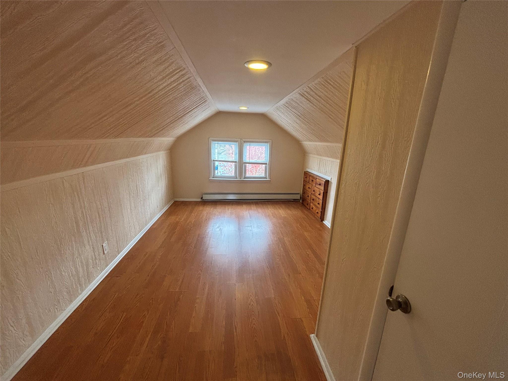 #8 photo, 30-16 154th Street, クイーンズ区 Flushing , NY 11354