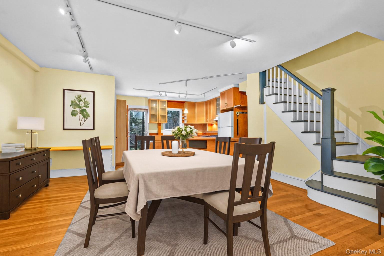 #3 photo, 21-50 28th Street, Astoria , NY 11105