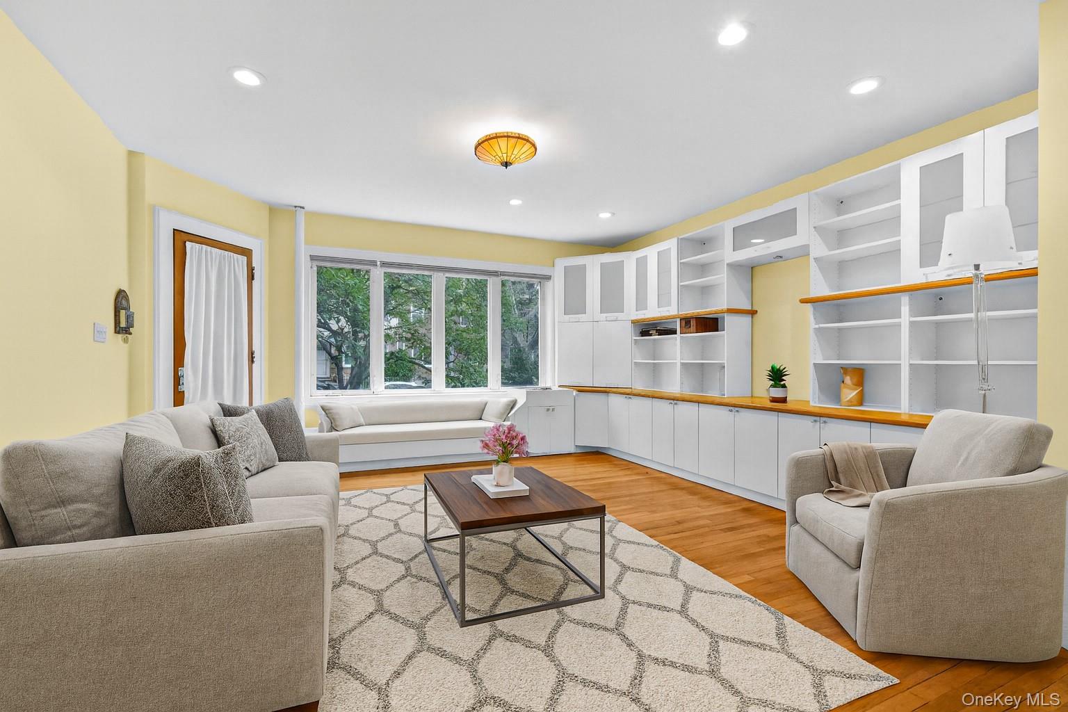 #5 photo, 21-50 28th Street, Astoria , NY 11105