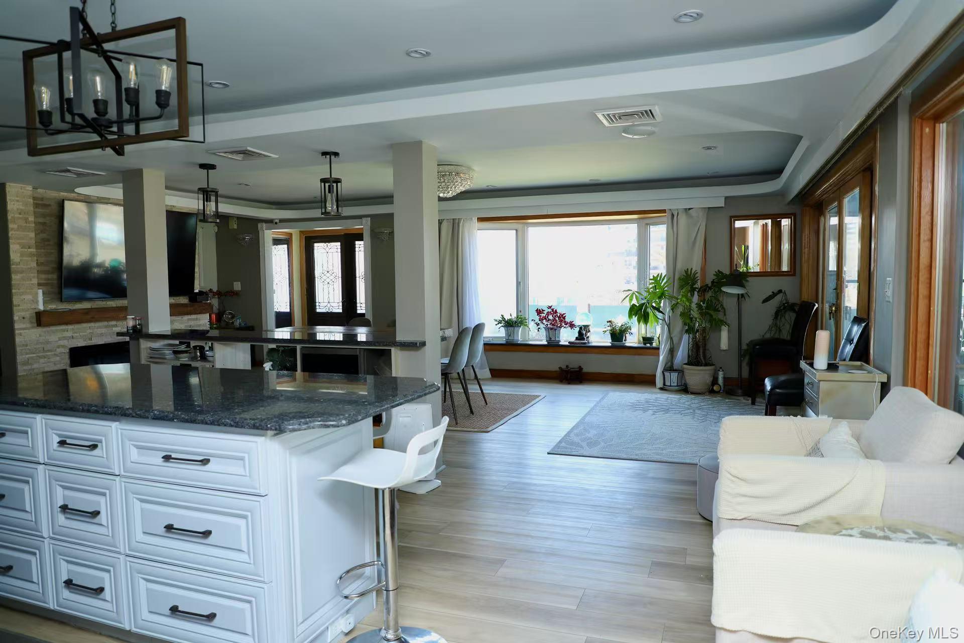 #12 photo, 215-48 24th Avenue, クイーンズ区 Bayside , NY 11360