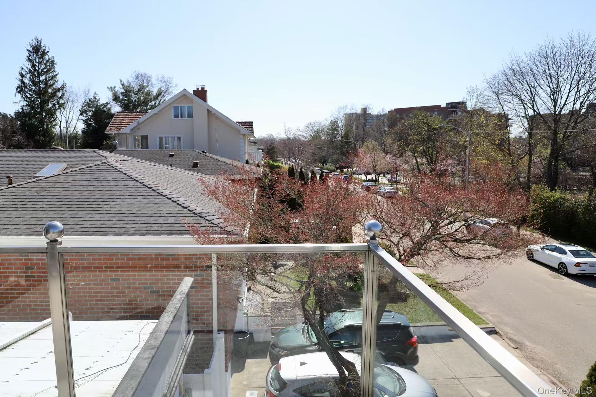 #16 photo, 215-48 24th Avenue, クイーンズ区 Bayside , NY 11360