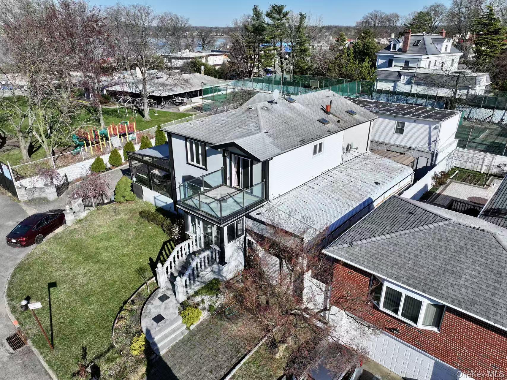 #17 photo, 215-48 24th Avenue, クイーンズ区 Bayside , NY 11360