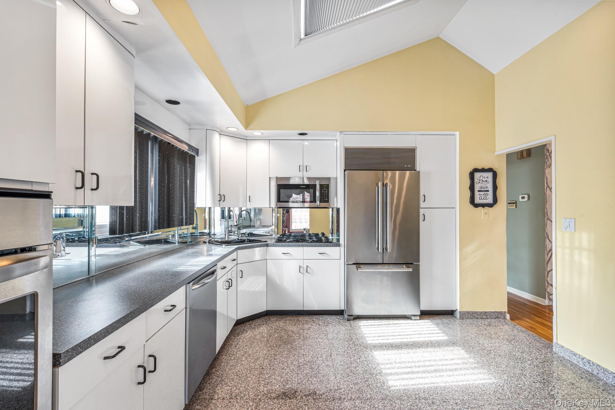 #10 photo, 16148 84th Street, クイーンズ区 Howard Beach , NY 11414