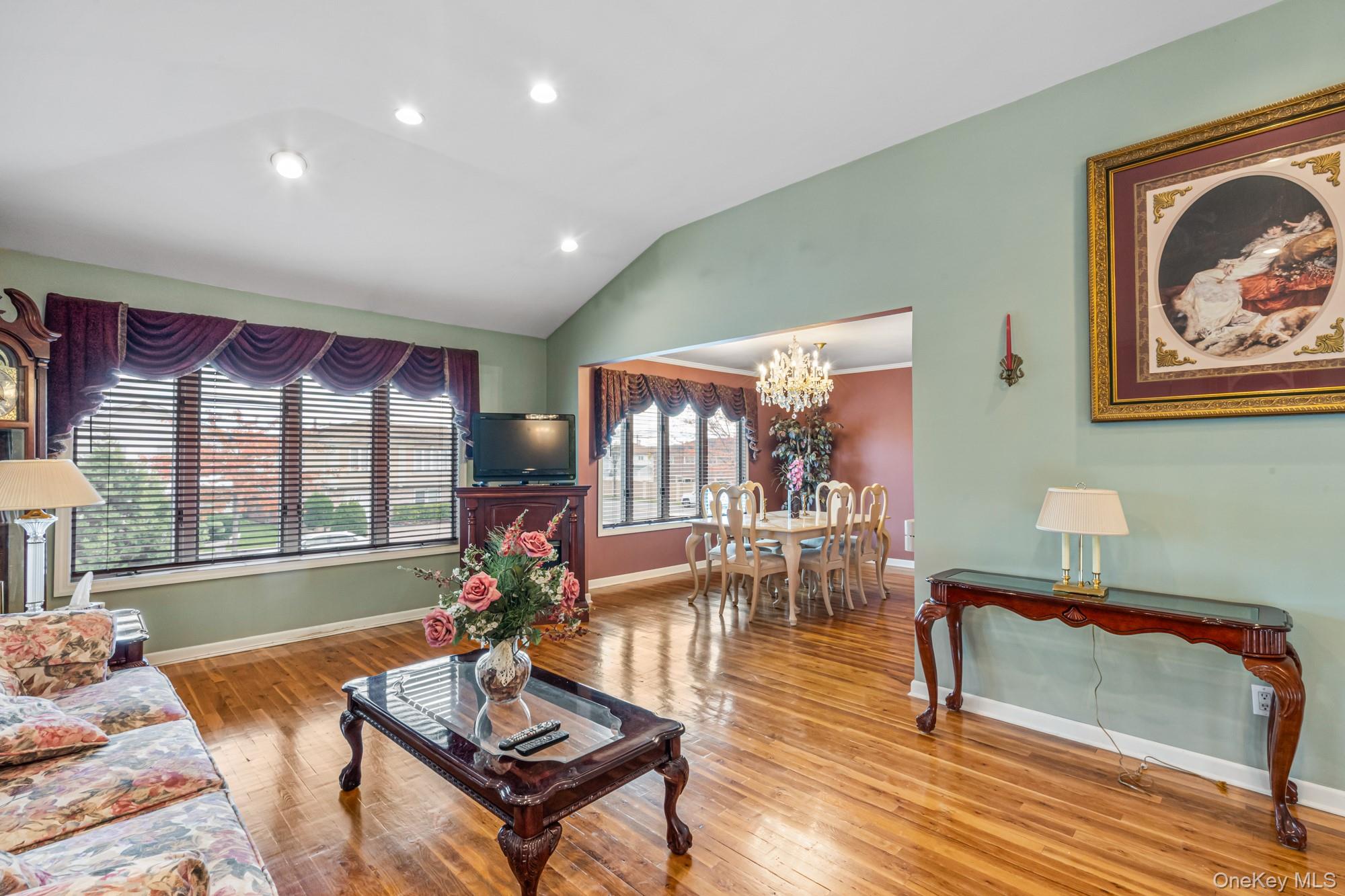 #9 photo, 16148 84th Street, クイーンズ区 Howard Beach , NY 11414