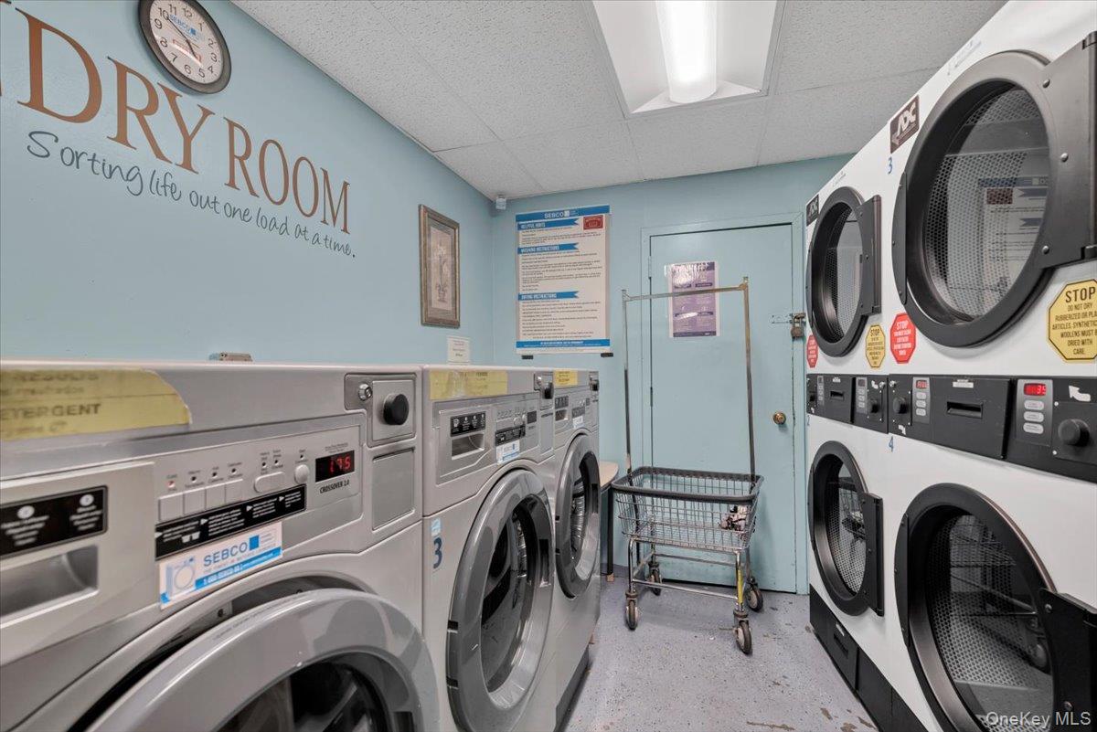 #13 photo, 190 E Mosholu Parkway, Bronx , NY 10458