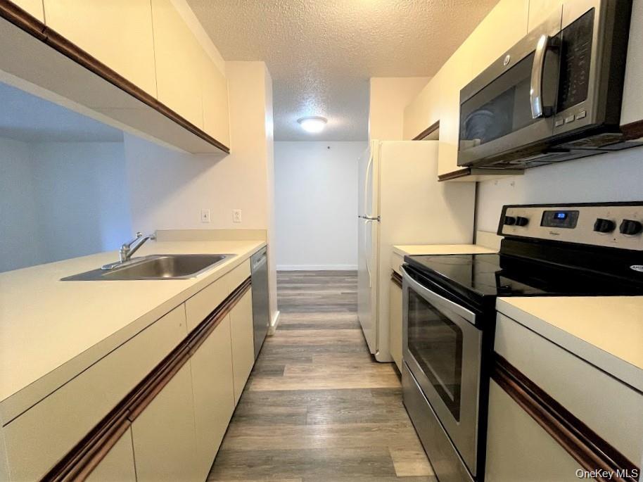 #9 photo, 25 Rockledge Avenue, White Plains , NY 10601