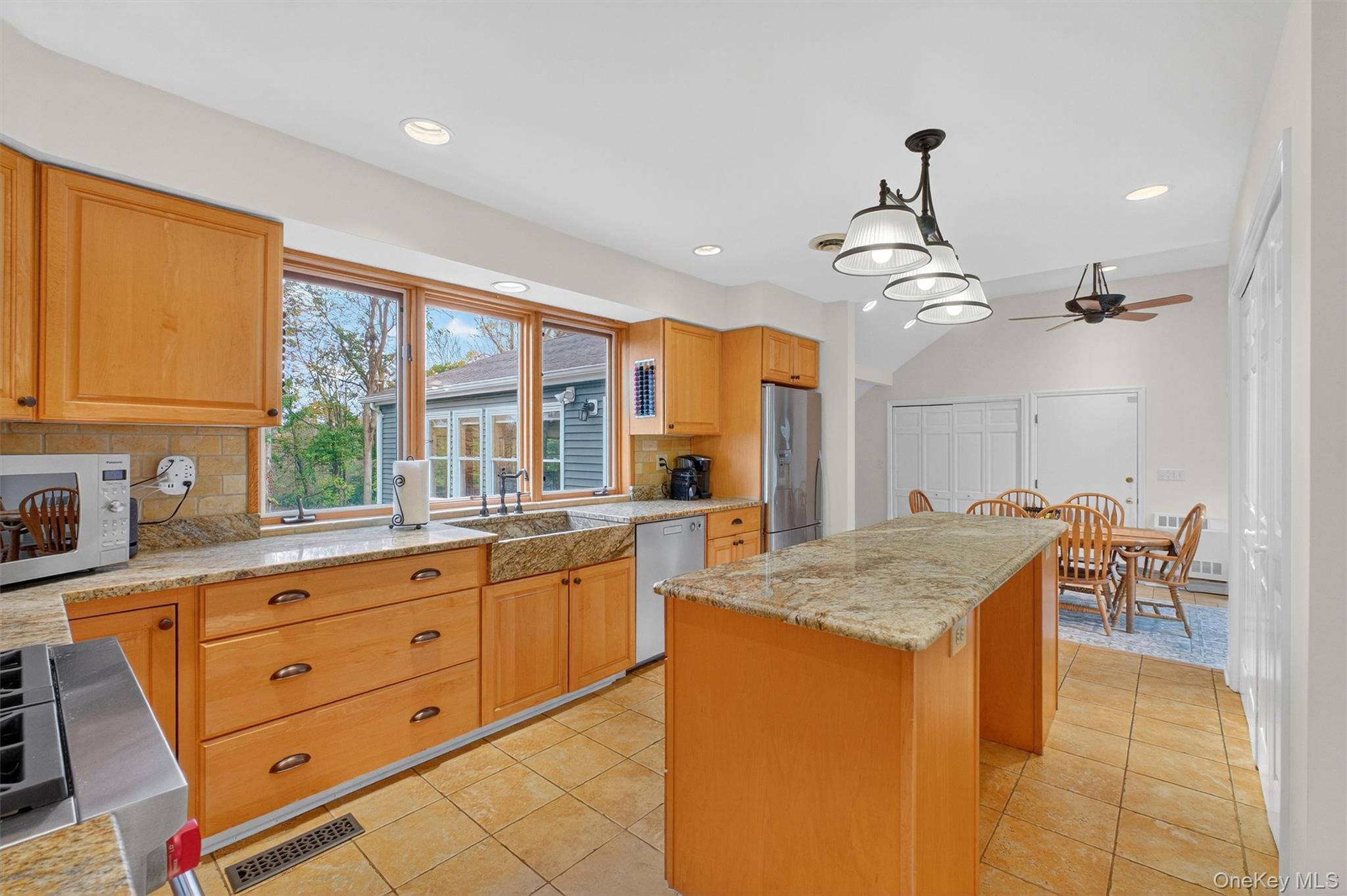 #16 photo, 57 Kingwood Drive, Poughkeepsie , NY 12601