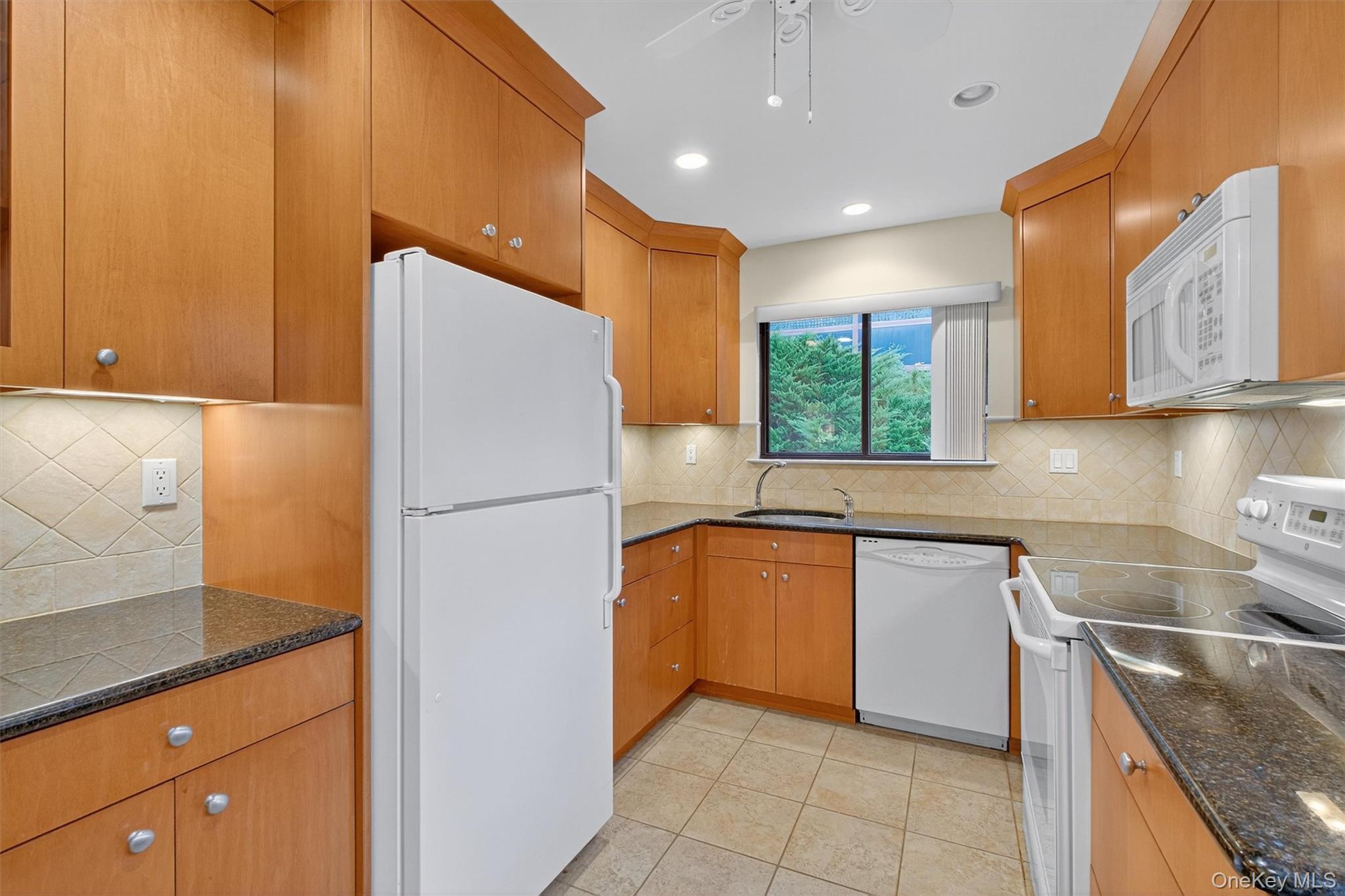 #14 photo, 2 Briarcliff Drive, Ossining , NY 10562