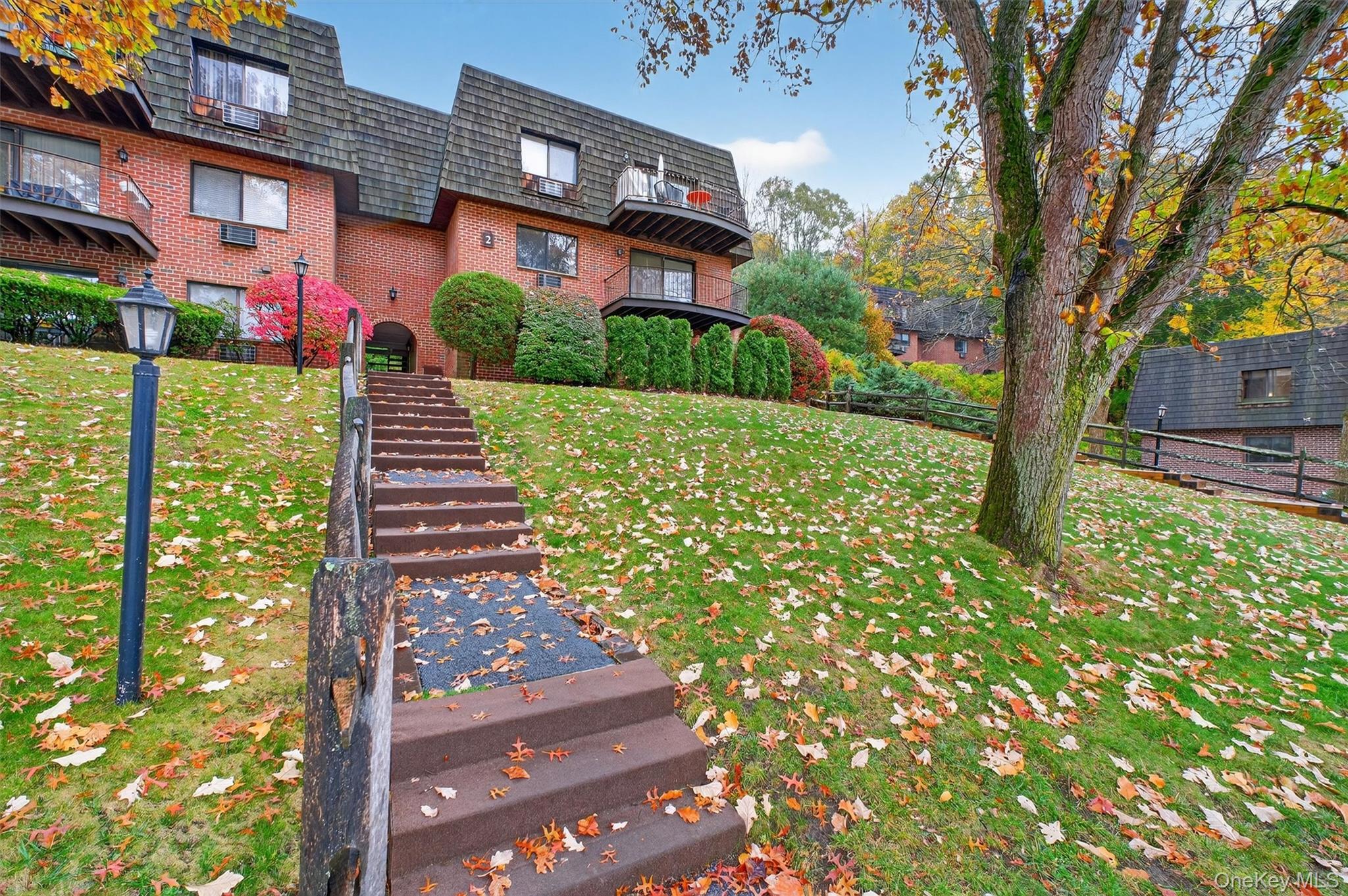 #3 photo, 2 Briarcliff Drive, Ossining , NY 10562