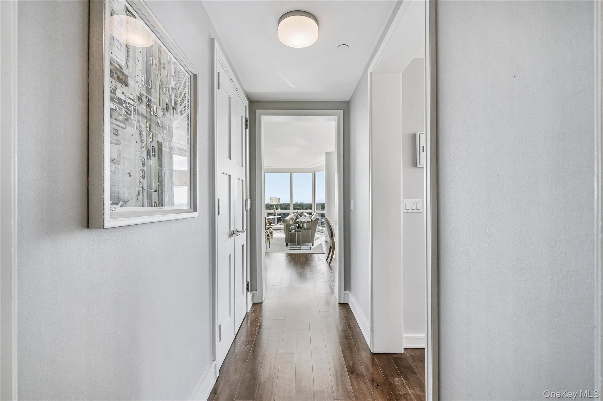 #3 photo, 5 Renaissance Square, White Plains , NY 10601