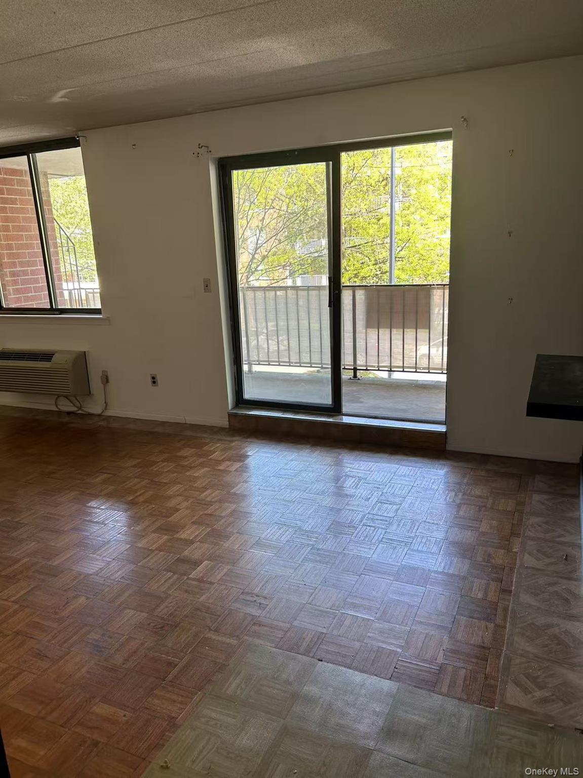 #7 photo, 139-76 35th Avenue, クイーンズ区 Flushing , NY 11354