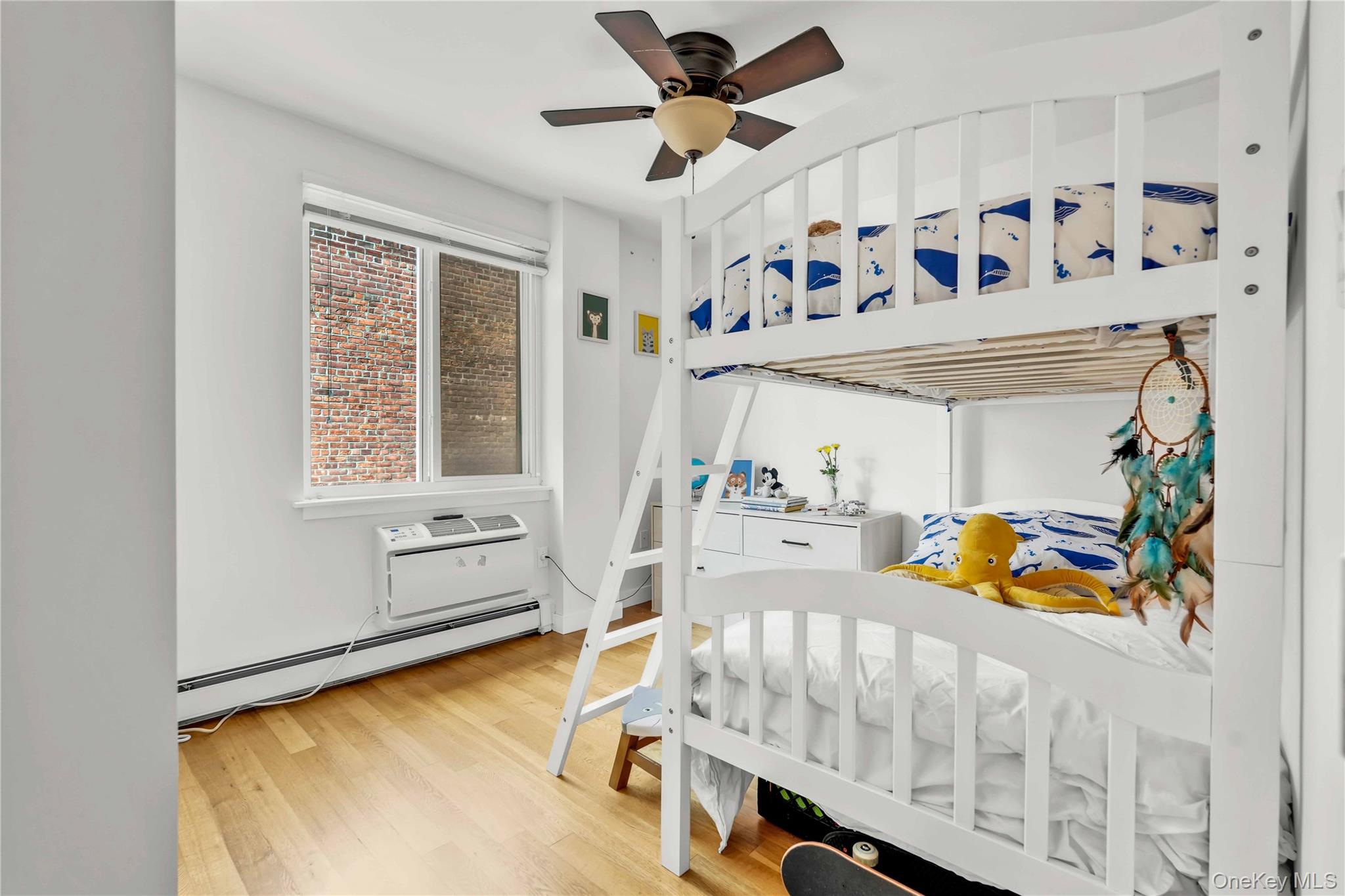 #14 photo, 3080 47th Street, Astoria , NY 11103