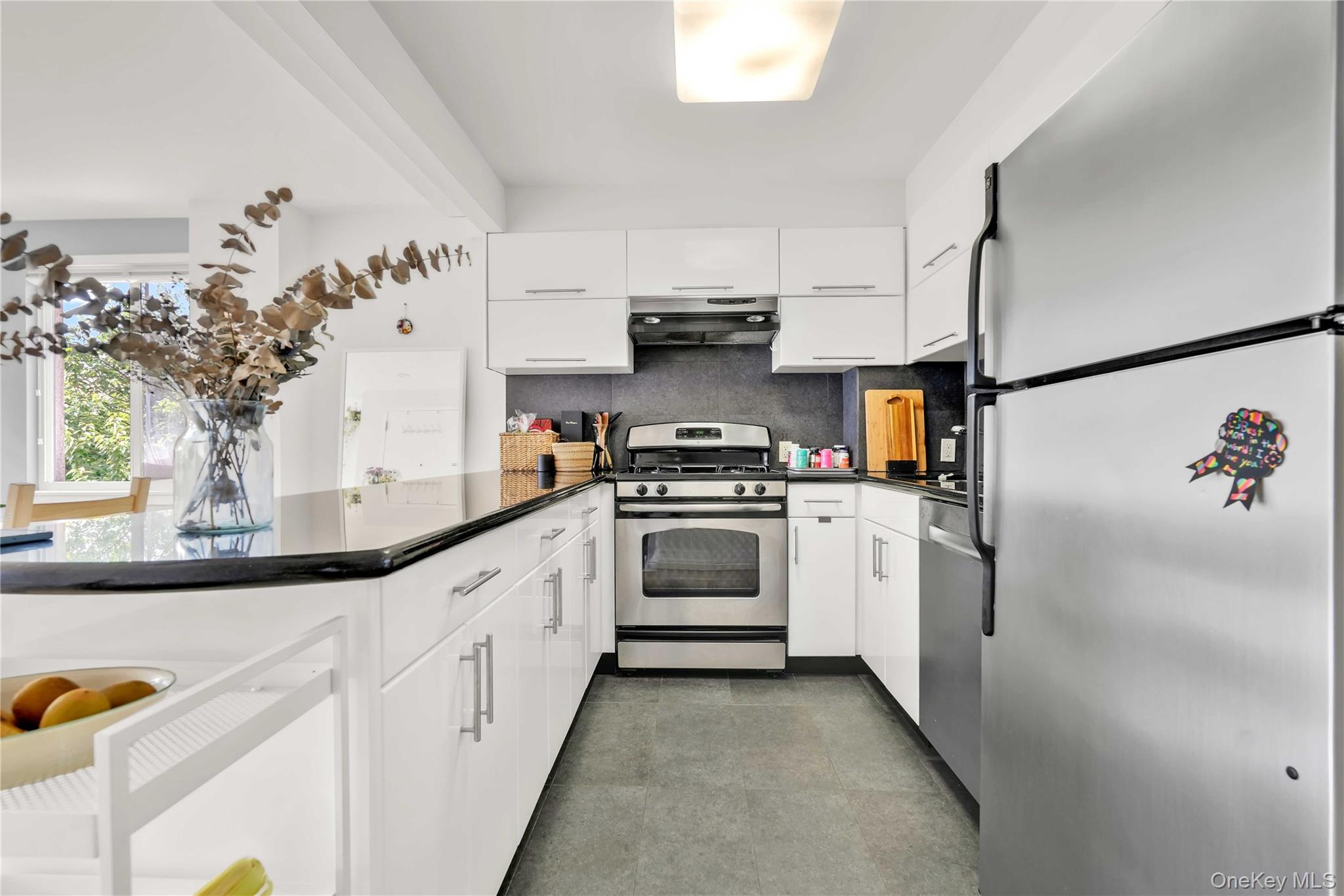 #4 photo, 3080 47th Street, Astoria , NY 11103