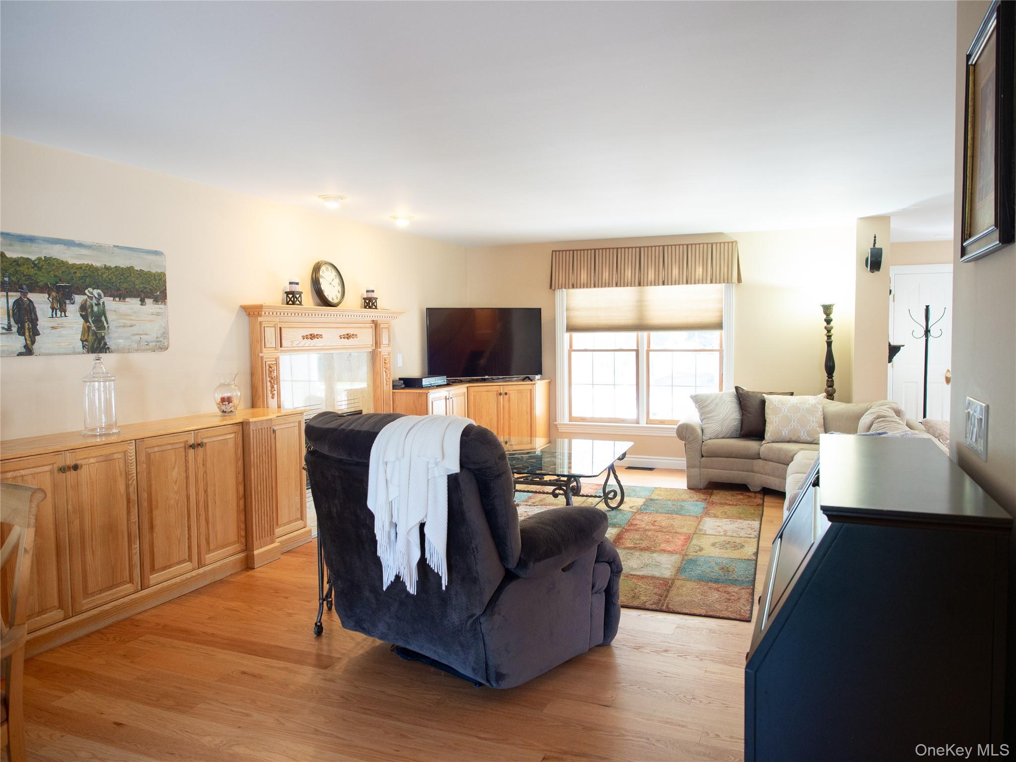 #12 photo, 1543 William Street, ナッソー郡 North Merrick , NY 11566