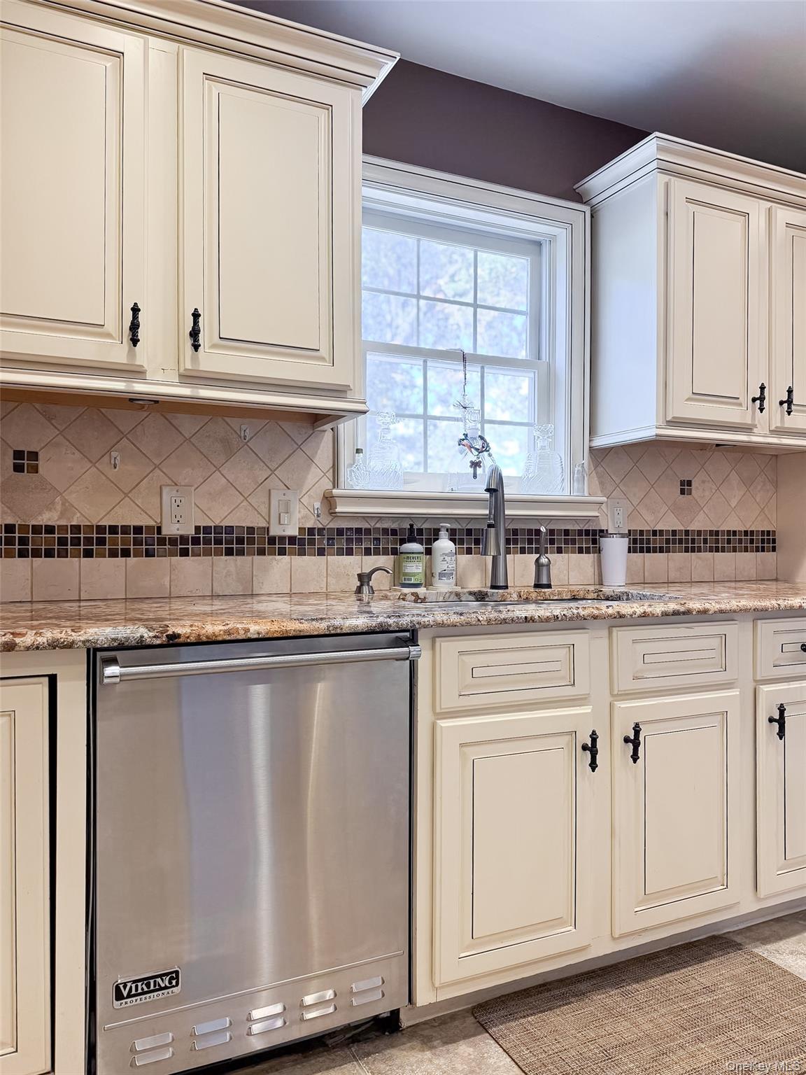 #6 photo, 1543 William Street, ナッソー郡 North Merrick , NY 11566