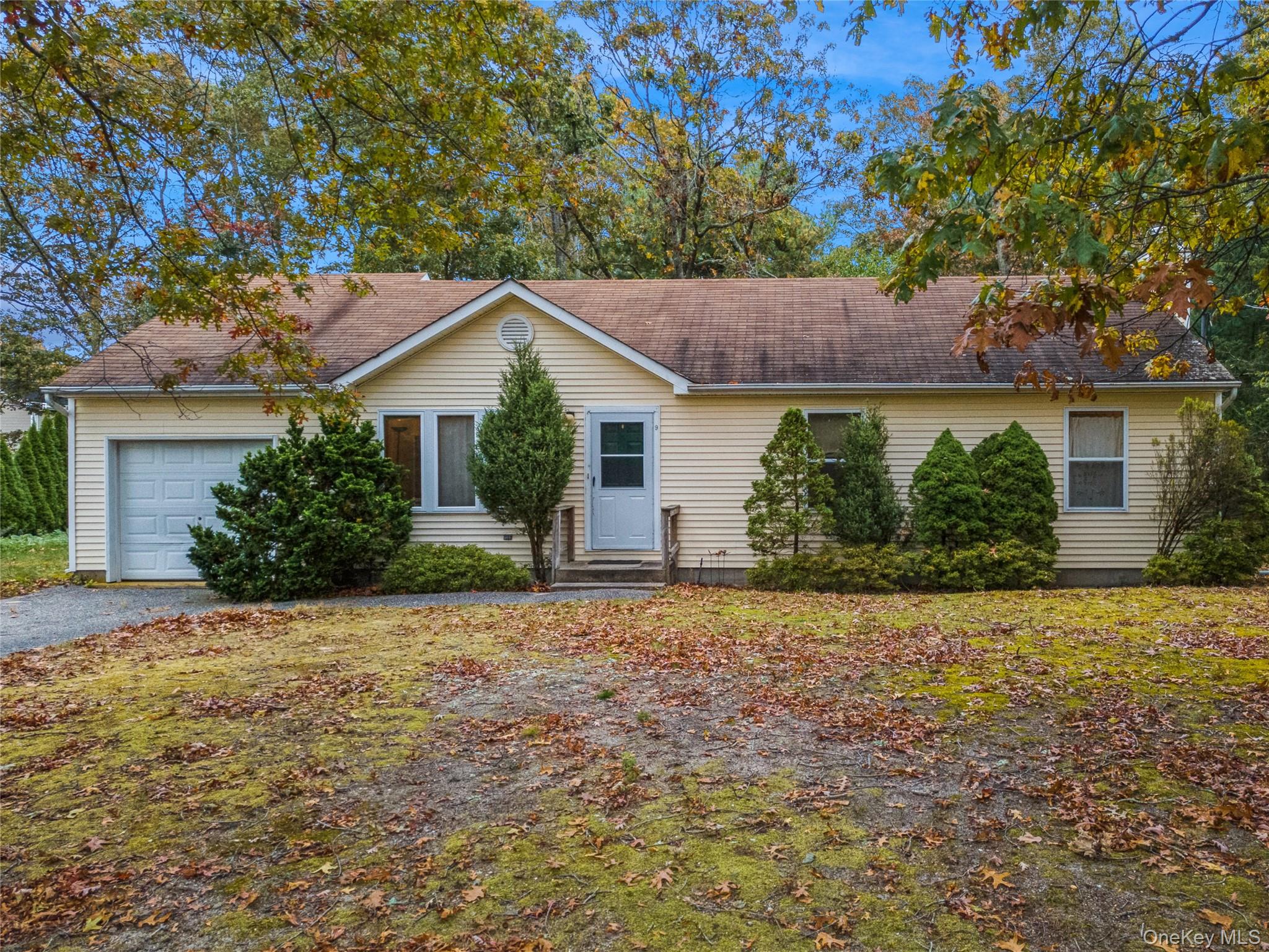 #12 photo, 9 Shinnecock Avenue, East Quogue , NY 11942