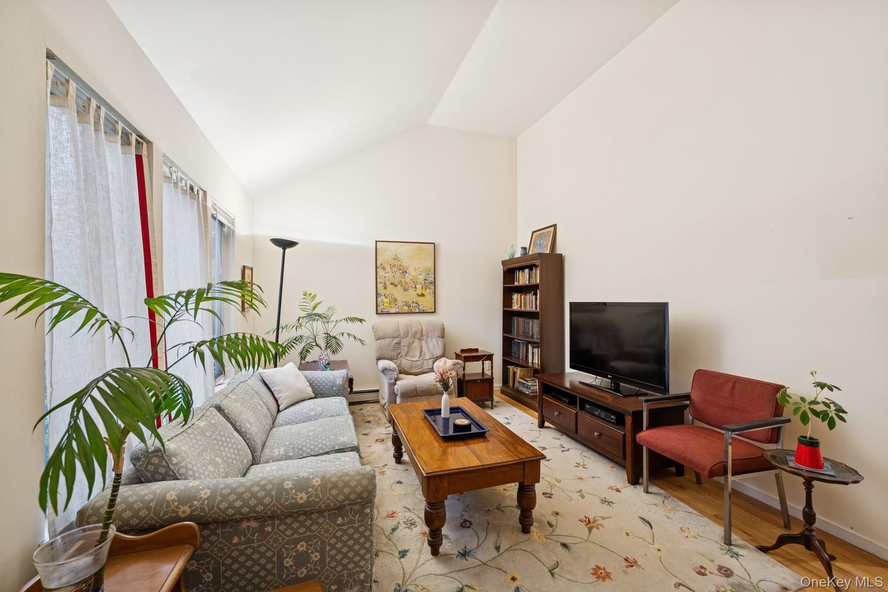 #13 photo, 9 Shinnecock Avenue, East Quogue , NY 11942