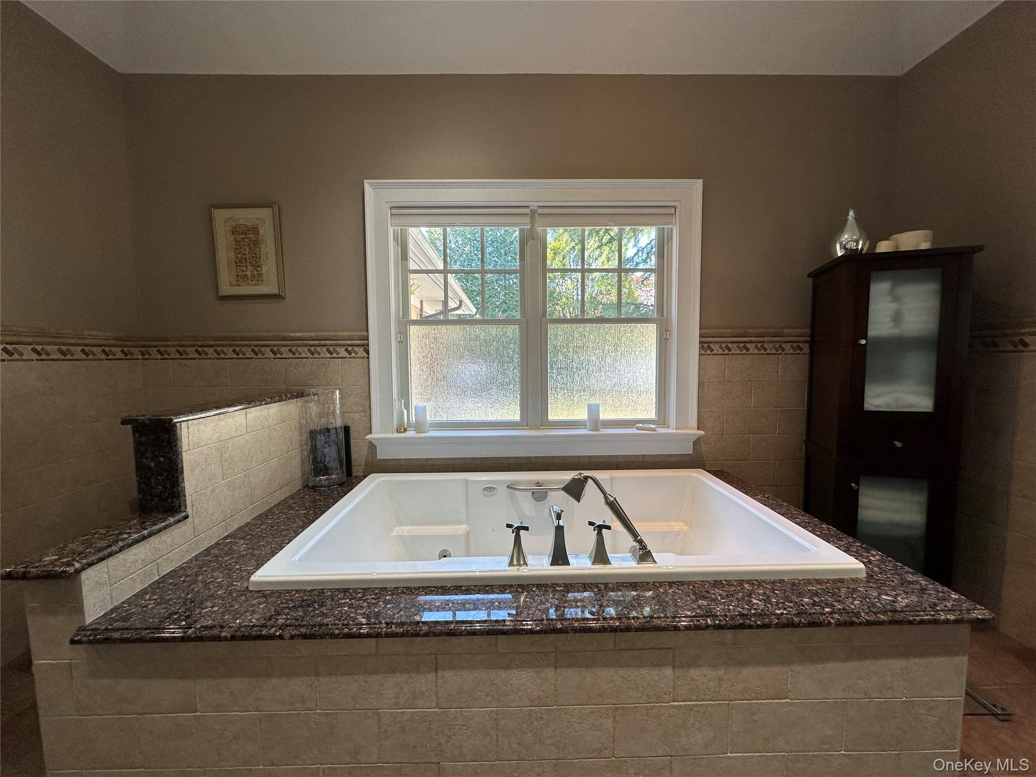 #14 photo, Farmingville, サフォーク郡 Farmingville , NY 11738