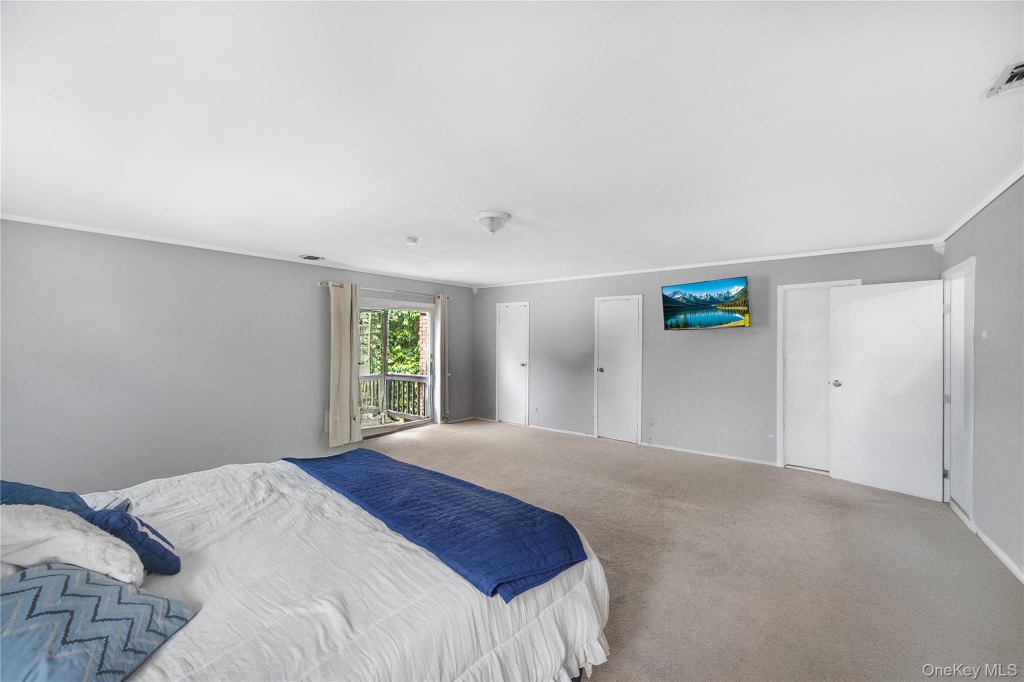 #17 photo, 12 Michael Court, サフォーク郡 Centereach , NY 11720