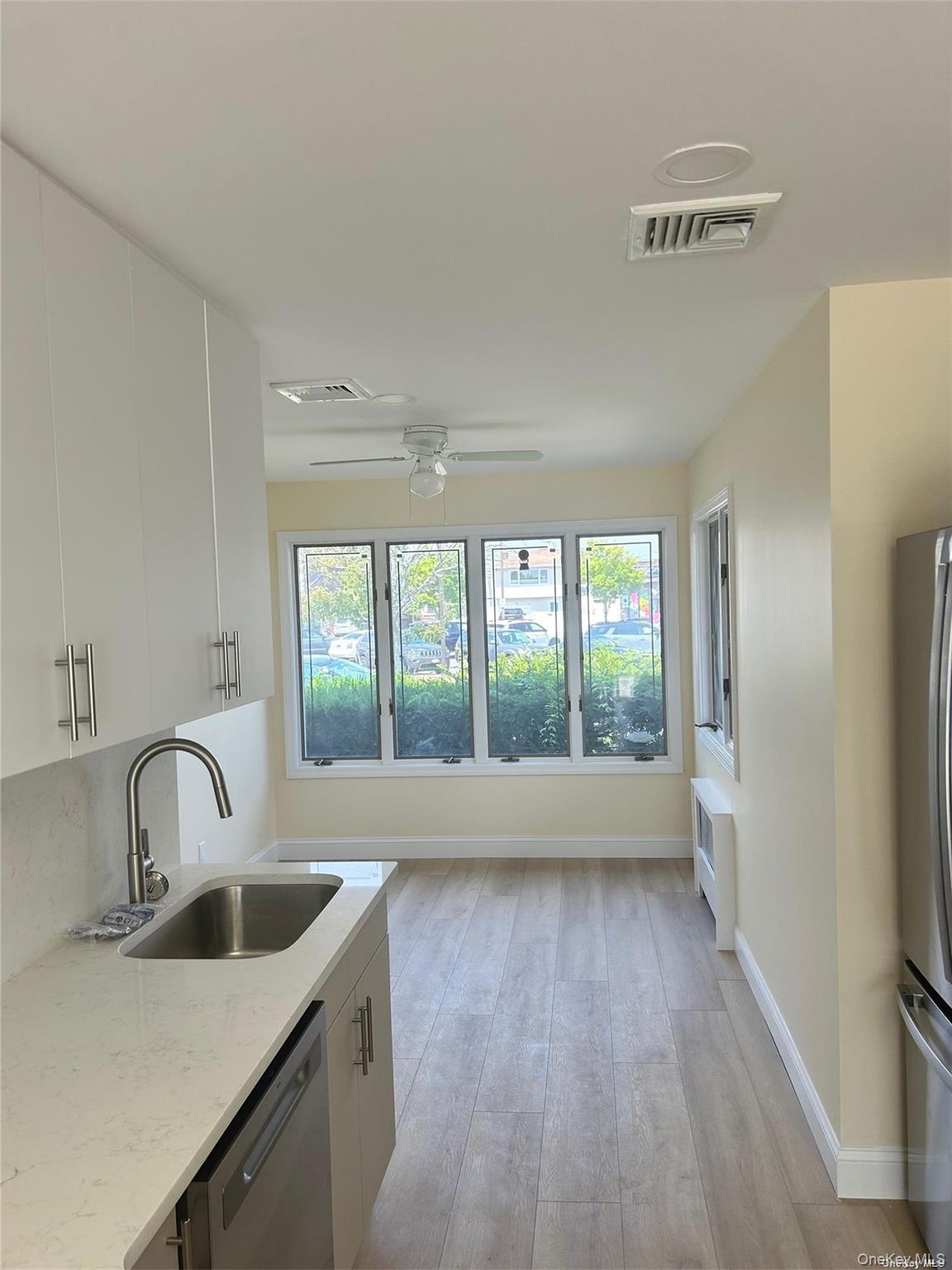 #6 photo, 630 E Park Avenue, ナッソー郡 Long Beach , NY 11561