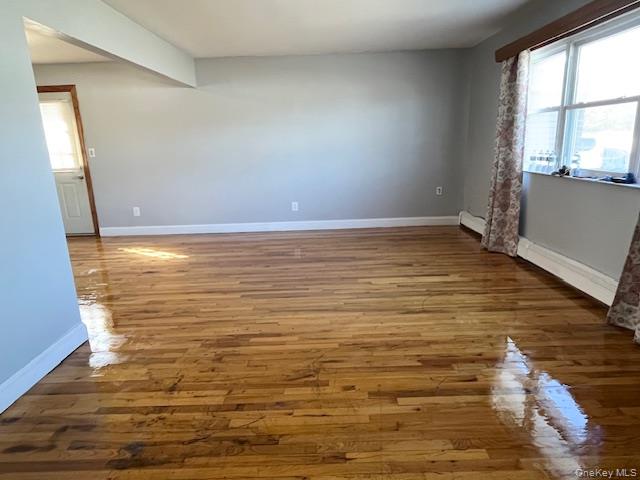 #3 photo, 862 Sunrise Highway, サフォーク郡 West Babylon , NY 11704