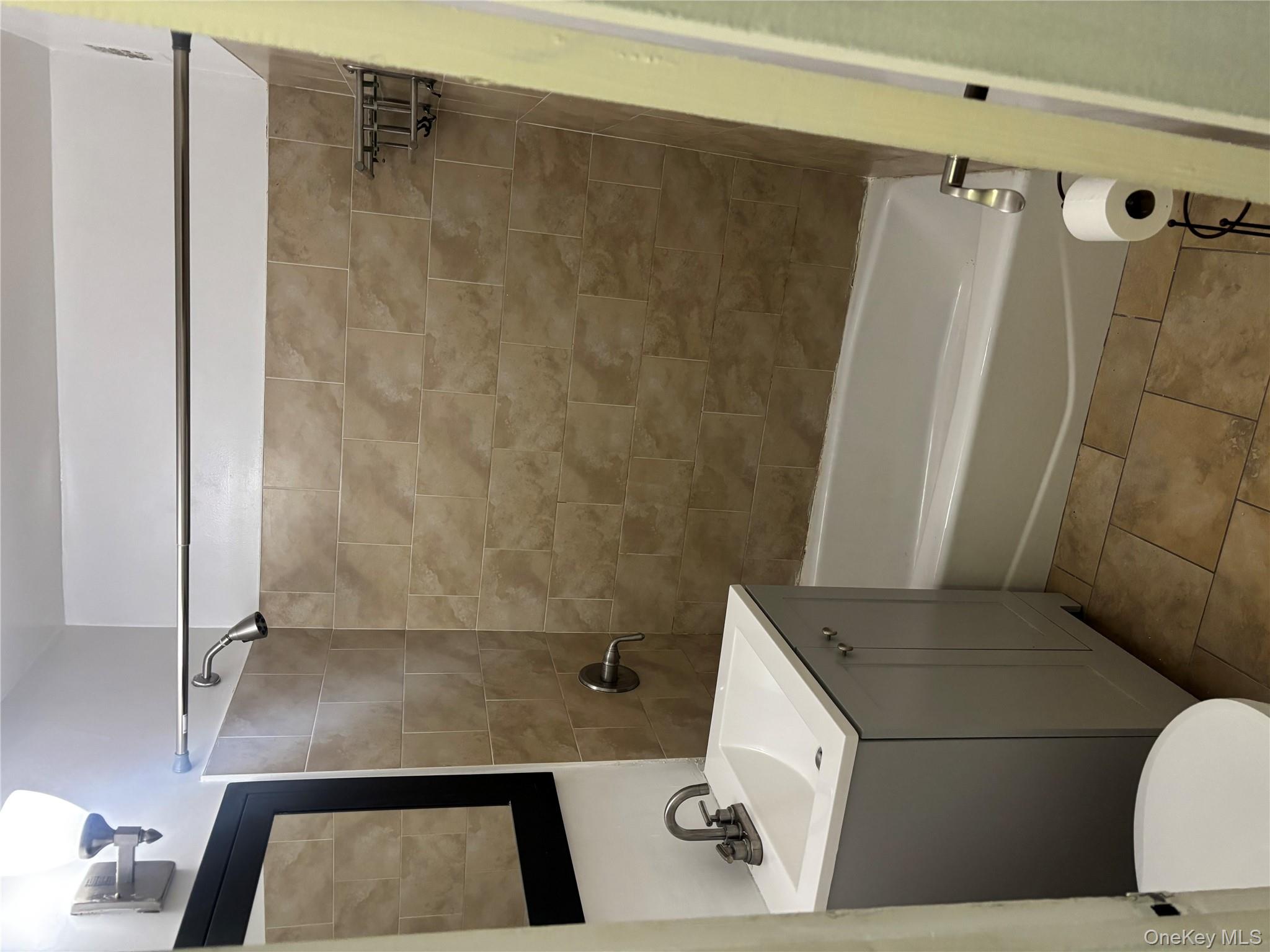 #13 photo, 12399 Flatlands Avenue, ブルックリン区 Brooklyn , NY 11207