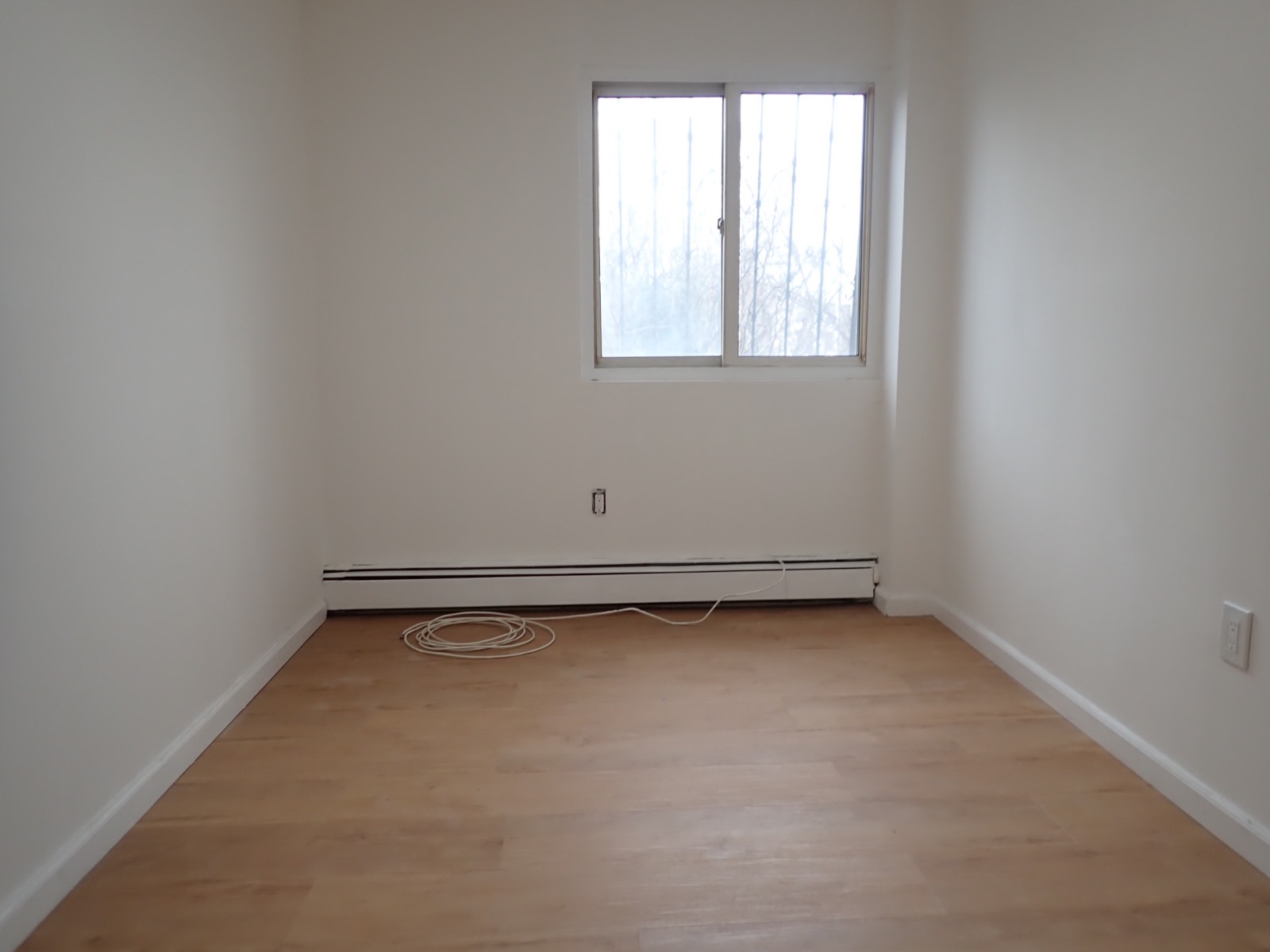 #7 photo, 1174  SHERMAN AVENUE , #2, Concourse Village , NY 10456