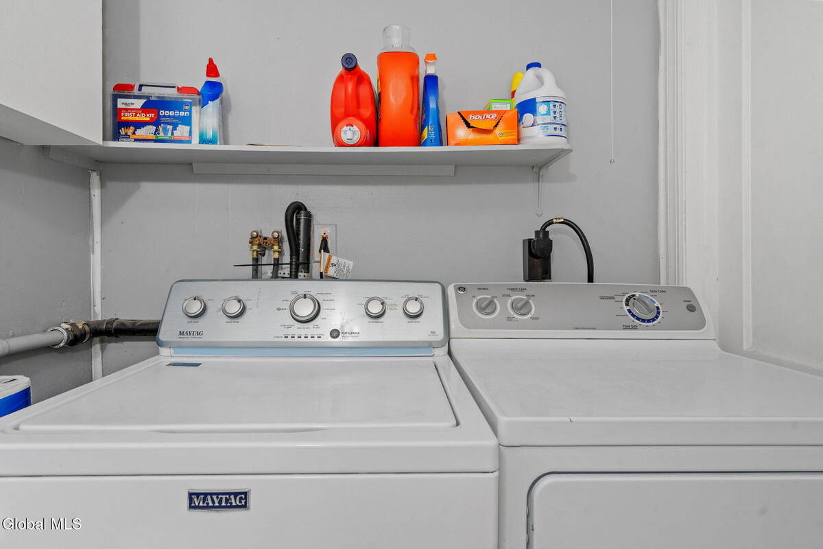 #13 photo, 11 Lilac Lane, Troy , NY 12180