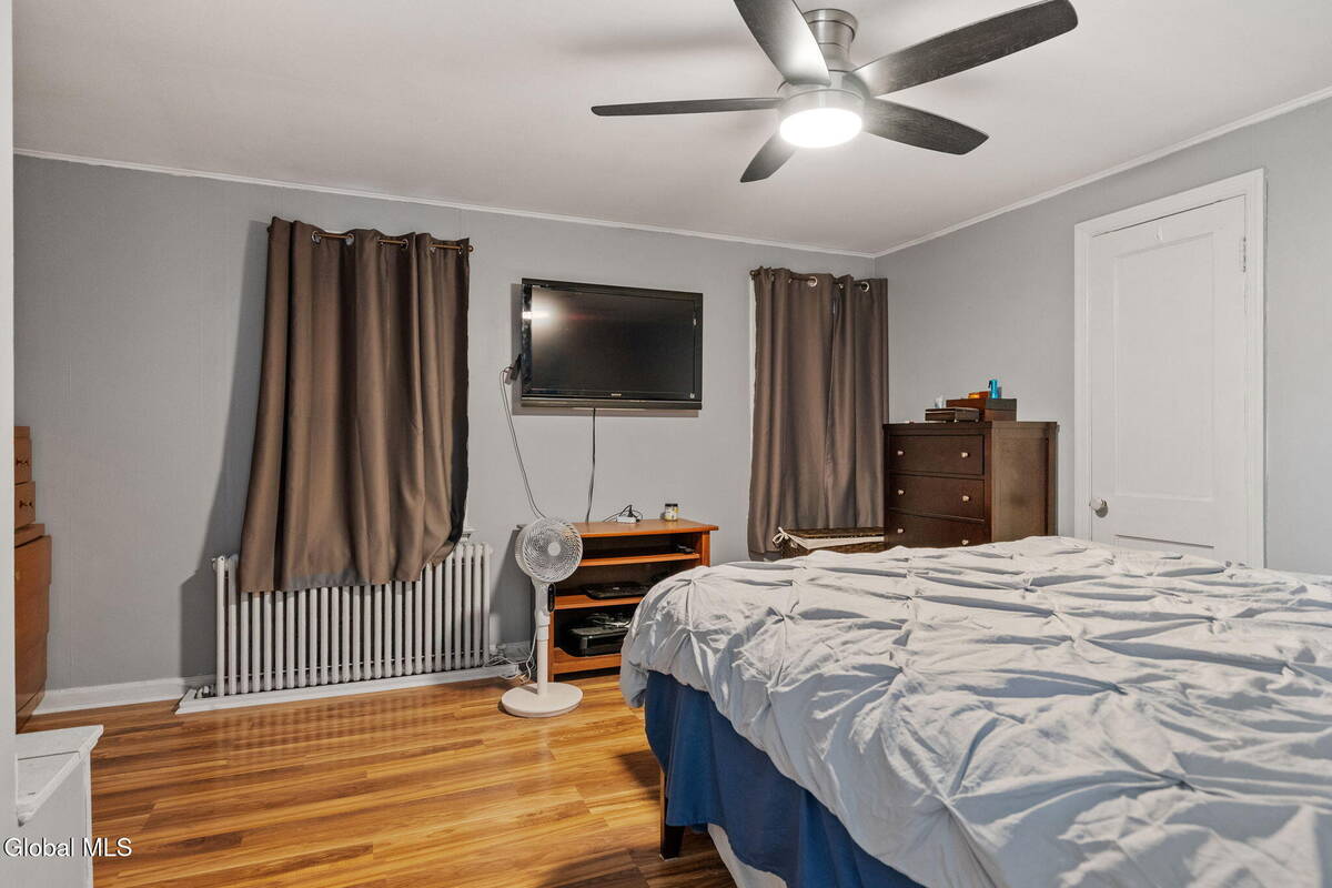 #19 photo, 11 Lilac Lane, Troy , NY 12180