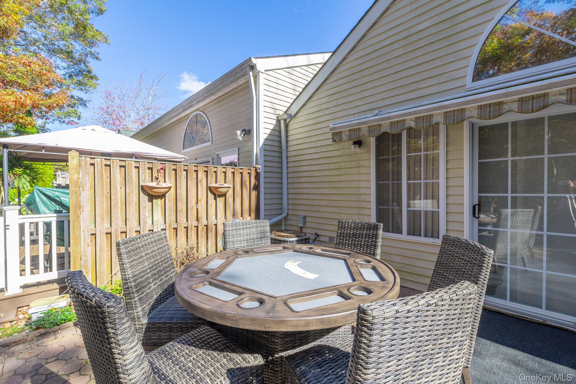 #27 photo, 349 Colonial Circle, サフォーク郡 Manorville , NY 11949