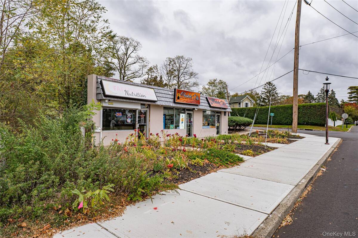 #2 photo, 19 Granny Road, サフォーク郡 Farmingville , NY 11738