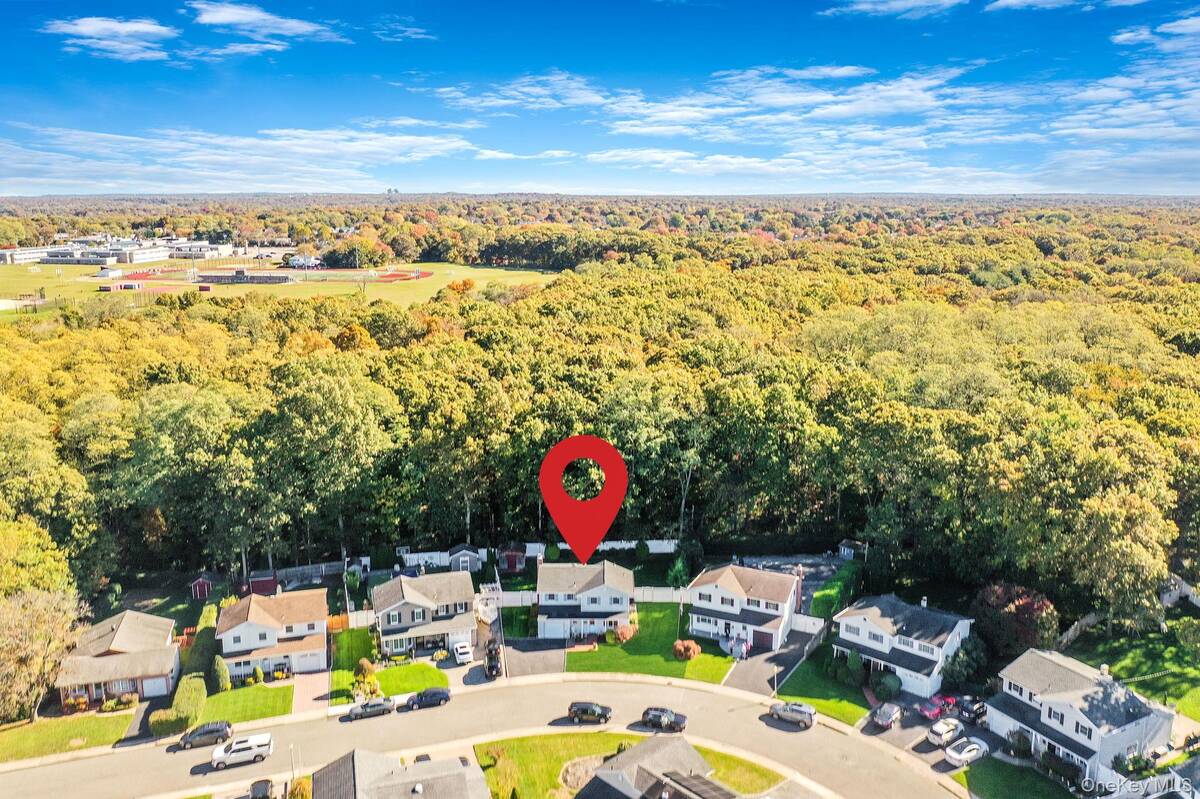 #21 photo, 30 Magellan Avenue, Kings Park , NY 11754