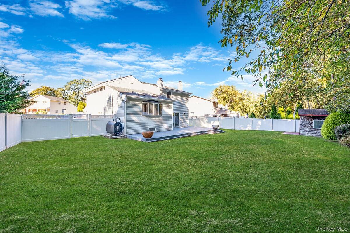 #23 photo, 30 Magellan Avenue, Kings Park , NY 11754