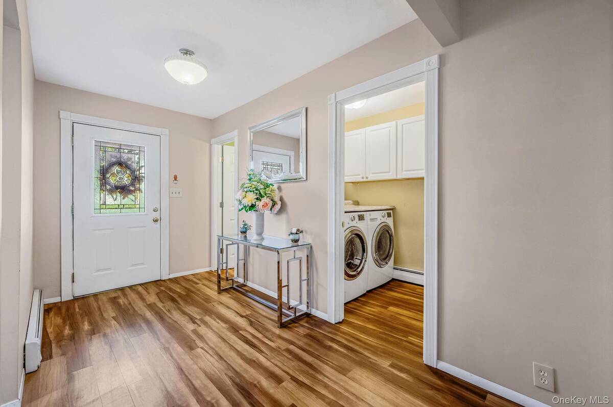 #4 photo, 30 Magellan Avenue, Kings Park , NY 11754