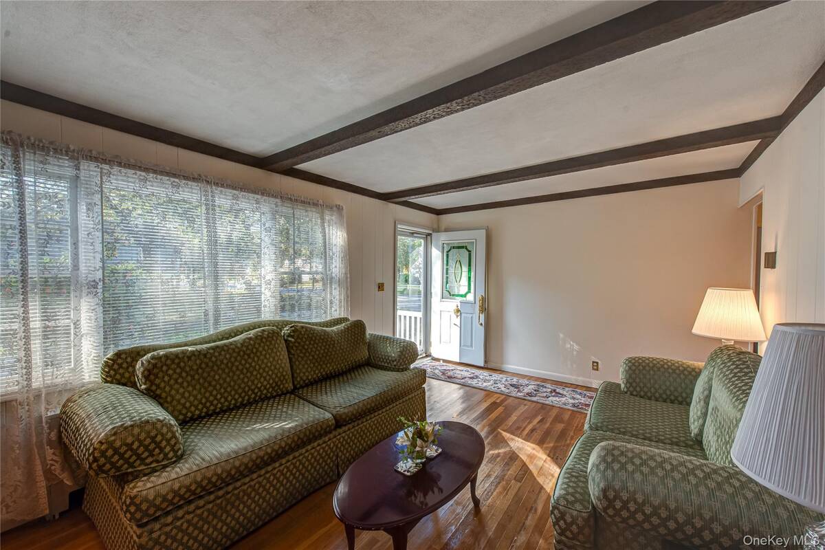 #4 photo, 7 Babe Ruth, サフォーク郡 Bay Shore , NY 11706