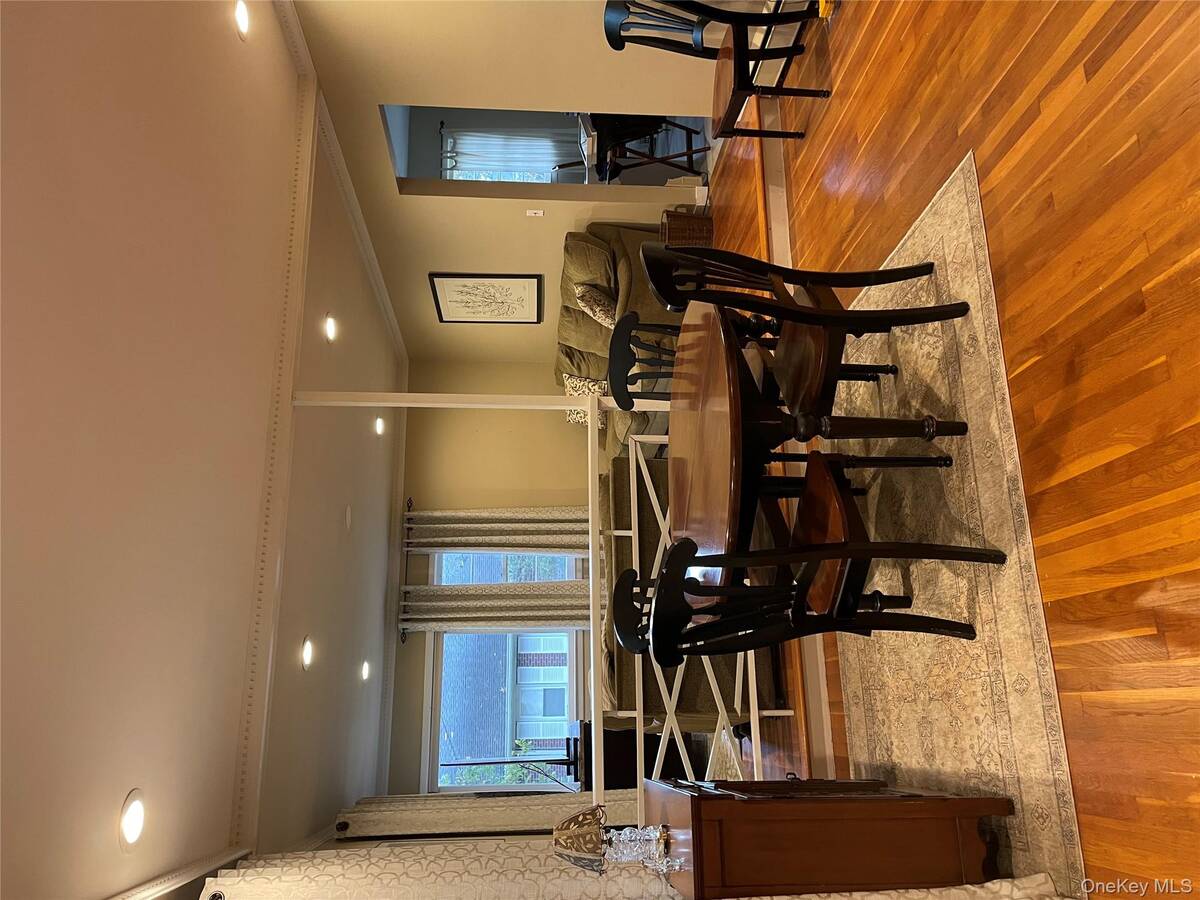 #3 photo, 300 Washington Drive, サフォーク郡 Centerport , NY 11721