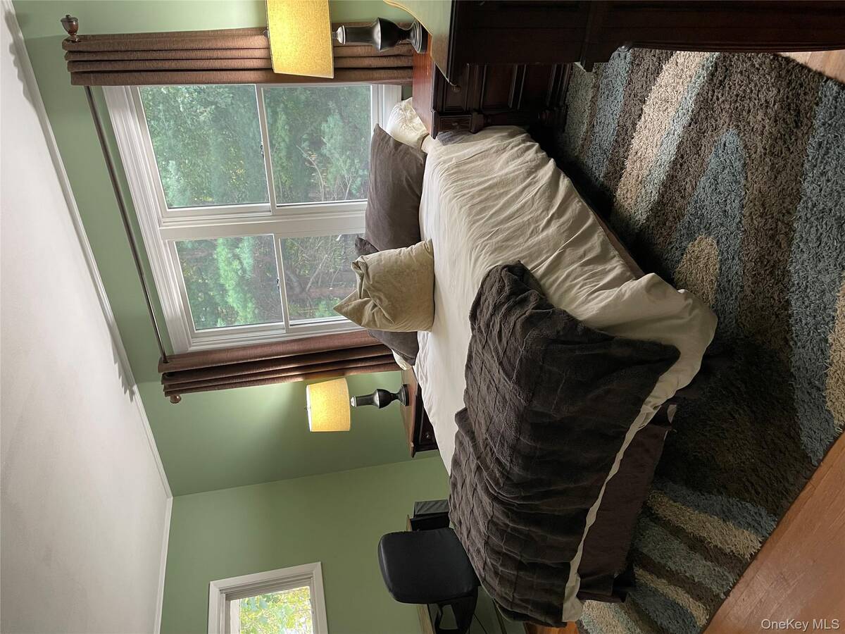 #9 photo, 300 Washington Drive, サフォーク郡 Centerport , NY 11721