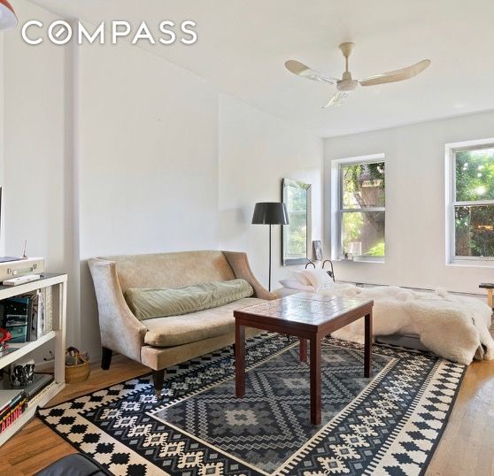 #1 photo, 518 E 11th Street, マンハッタン East Village , NY 10009