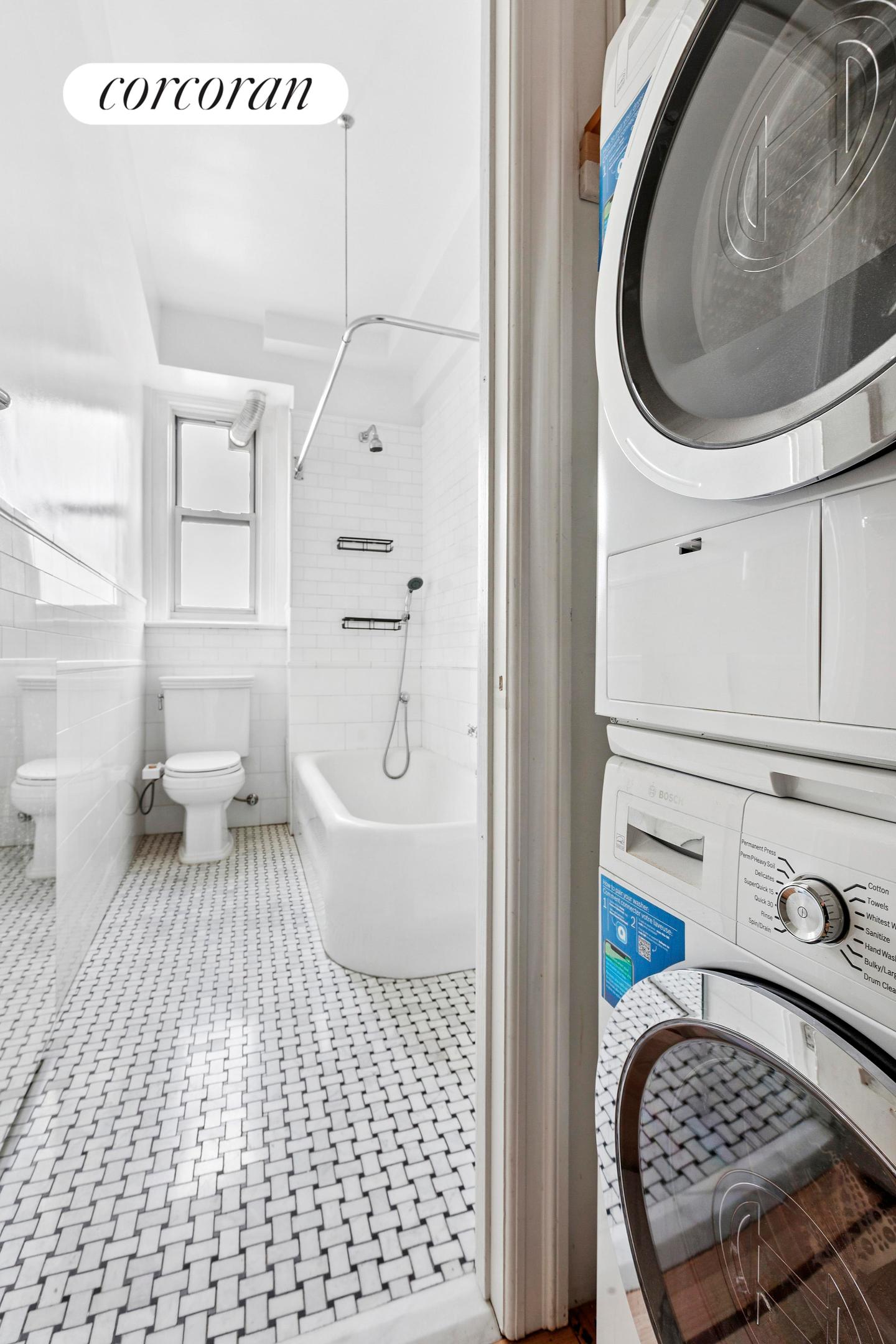 #8 photo, 245 W 107TH Street, マンハッタン Upper West Side , NY 10025