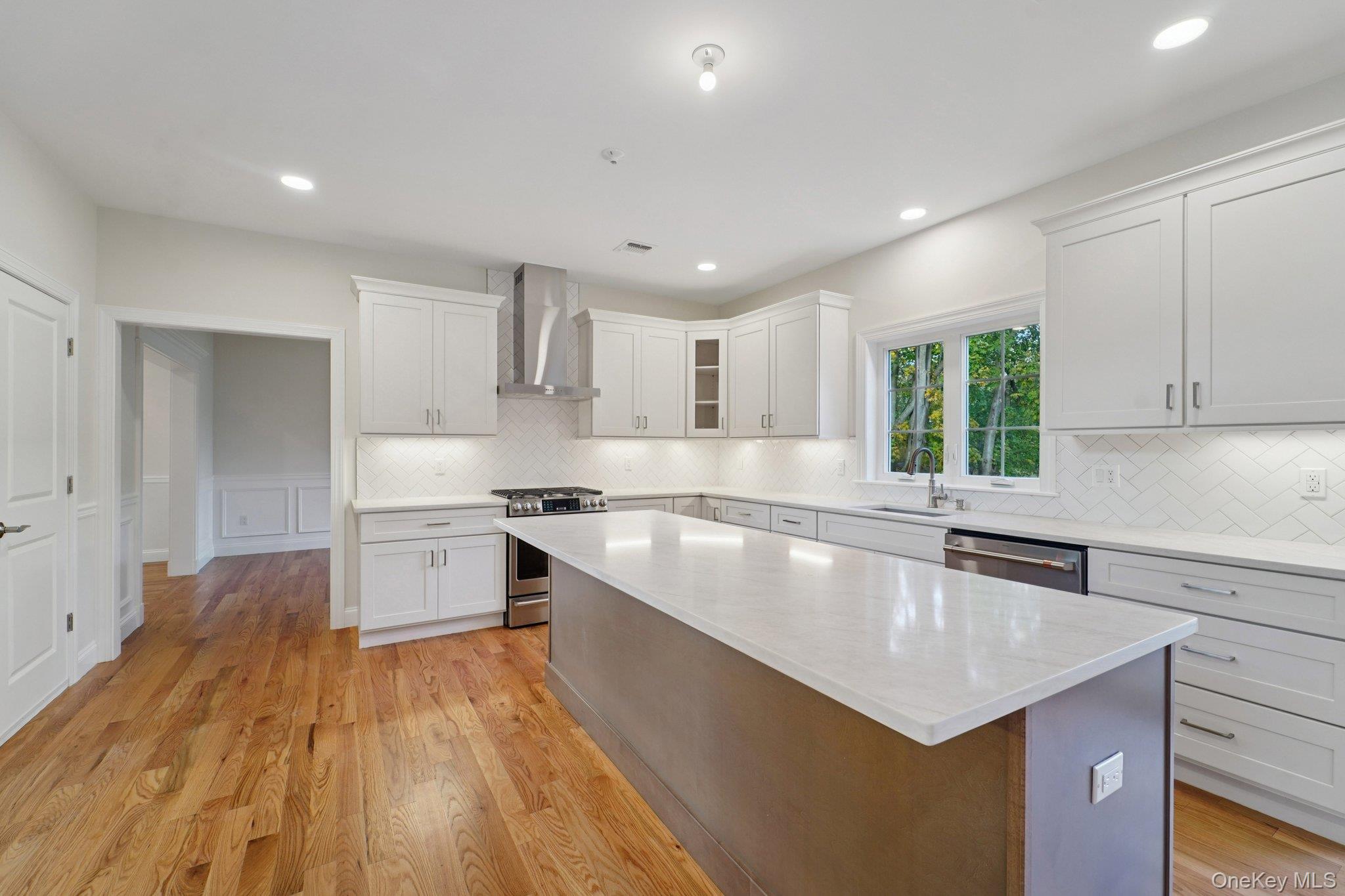 #11 photo, 255 Congers Road, New City , NY 10956