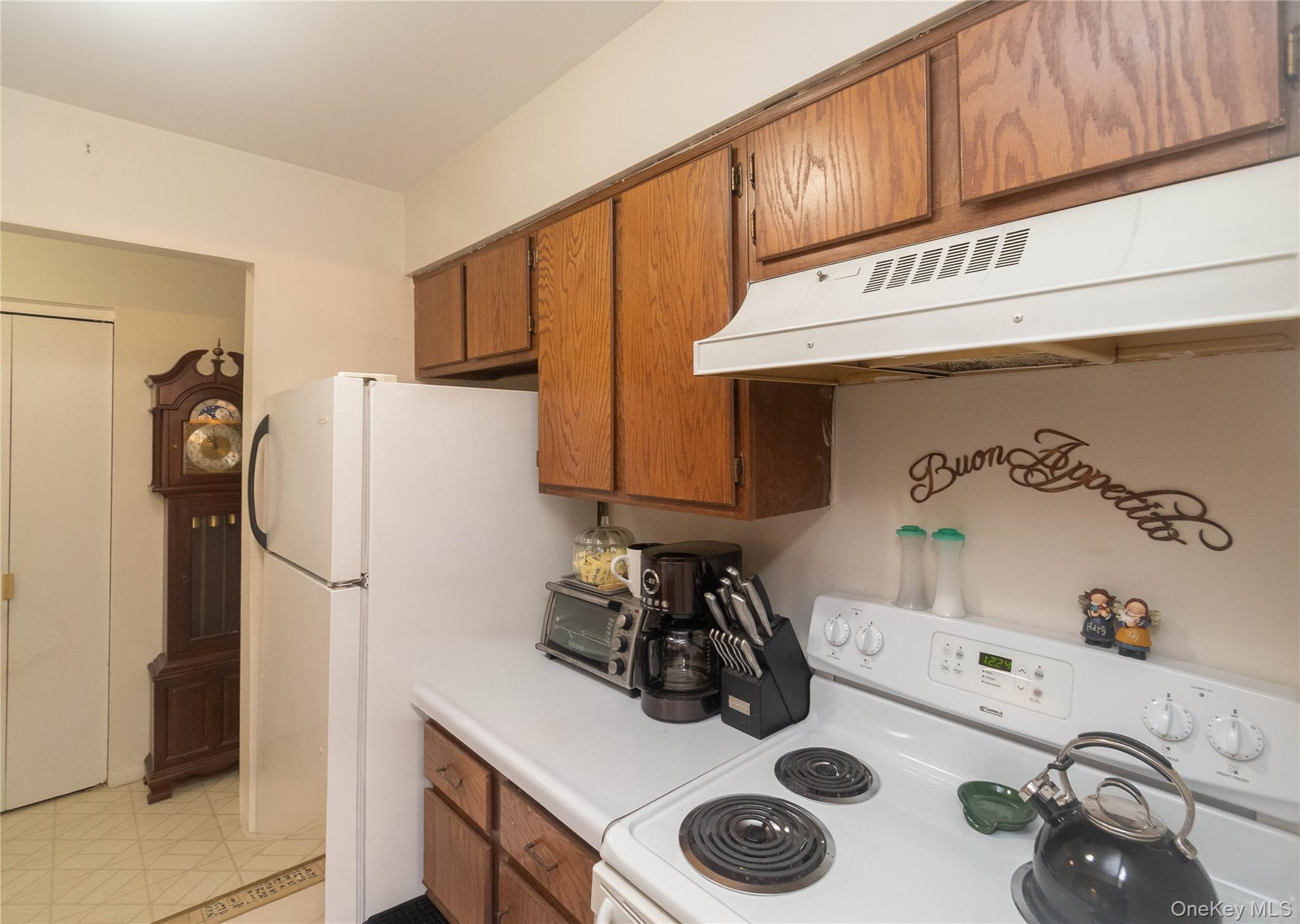 #10 photo, 1003 Cherry Hill Drive, Poughkeepsie , NY 12603