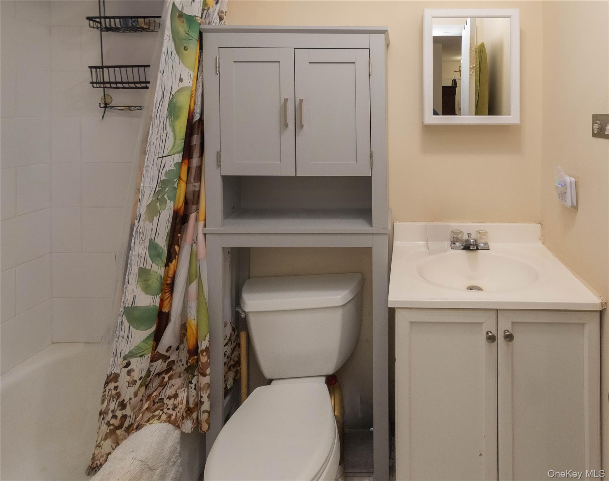 #14 photo, 1003 Cherry Hill Drive, Poughkeepsie , NY 12603