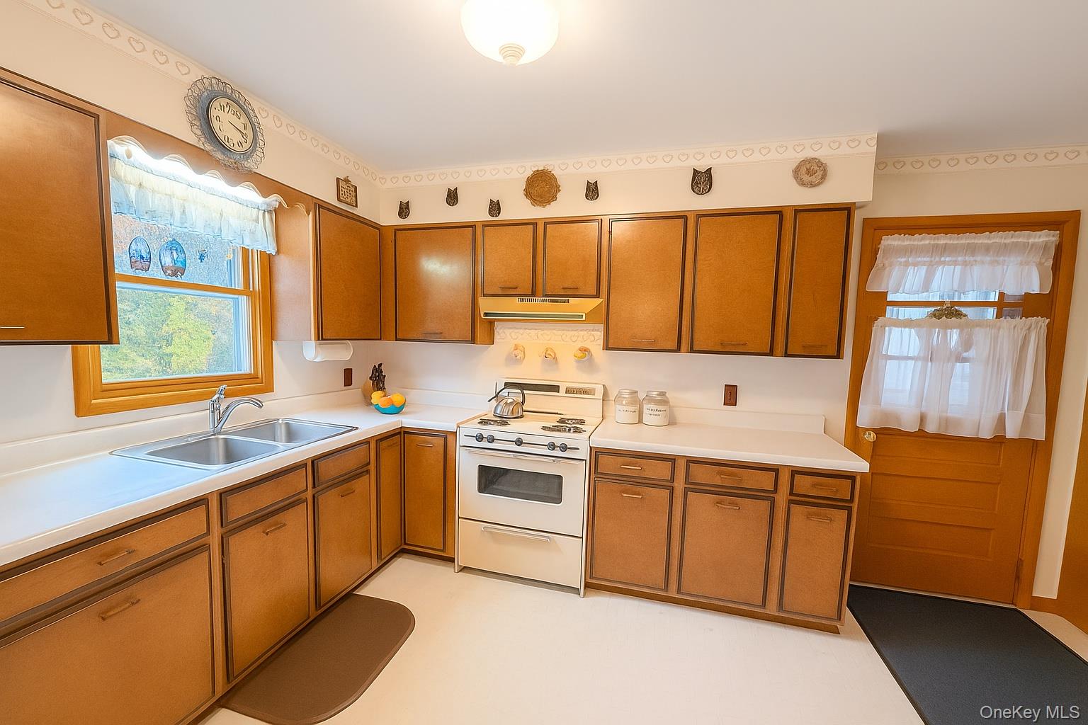 #17 photo, 14 Knox Avenue, Middletown , NY 10940